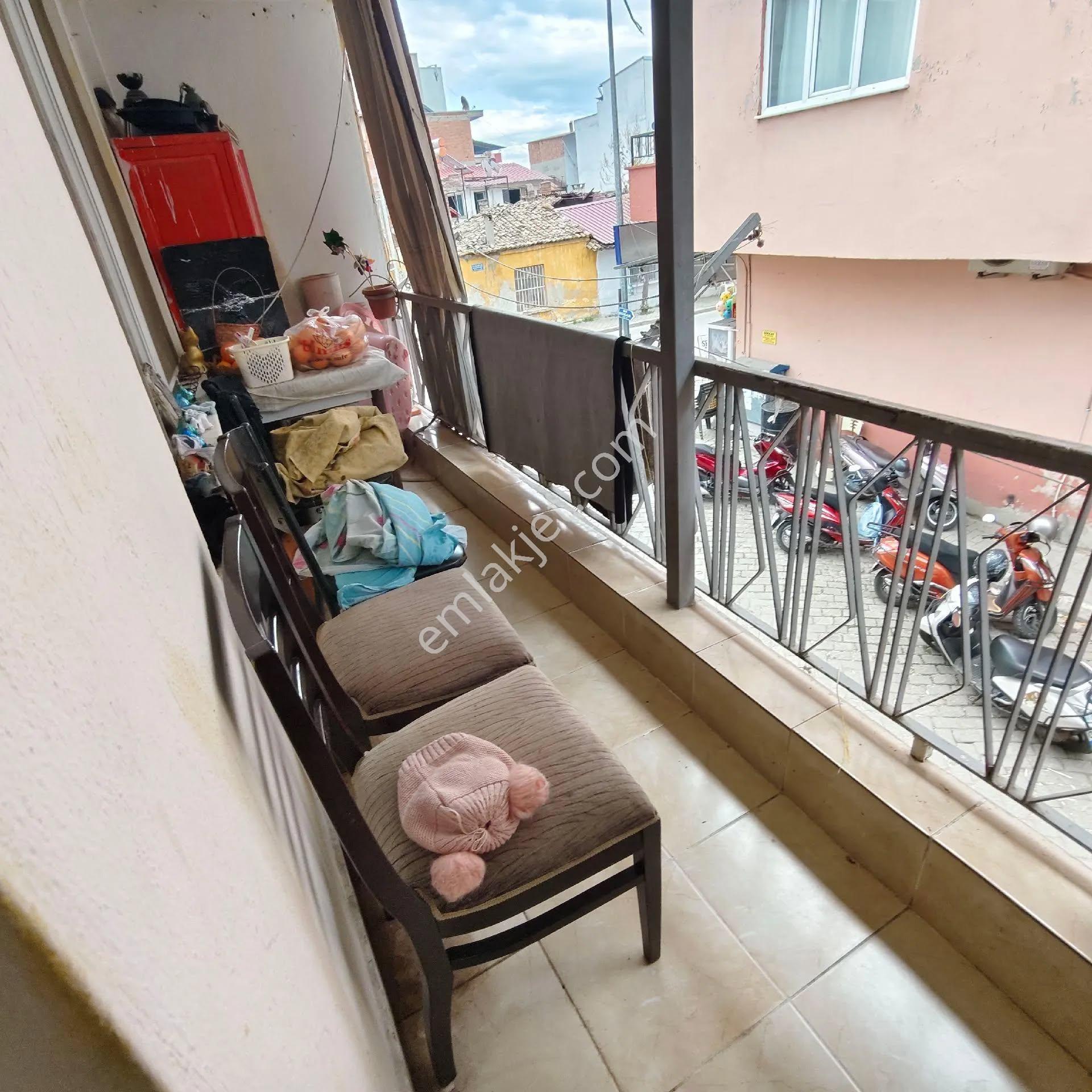 Kurtuluş Mahallesi Stadyum Mevkiinde Satılık Çift Daireli Müstakil Ev! - Görsel 4