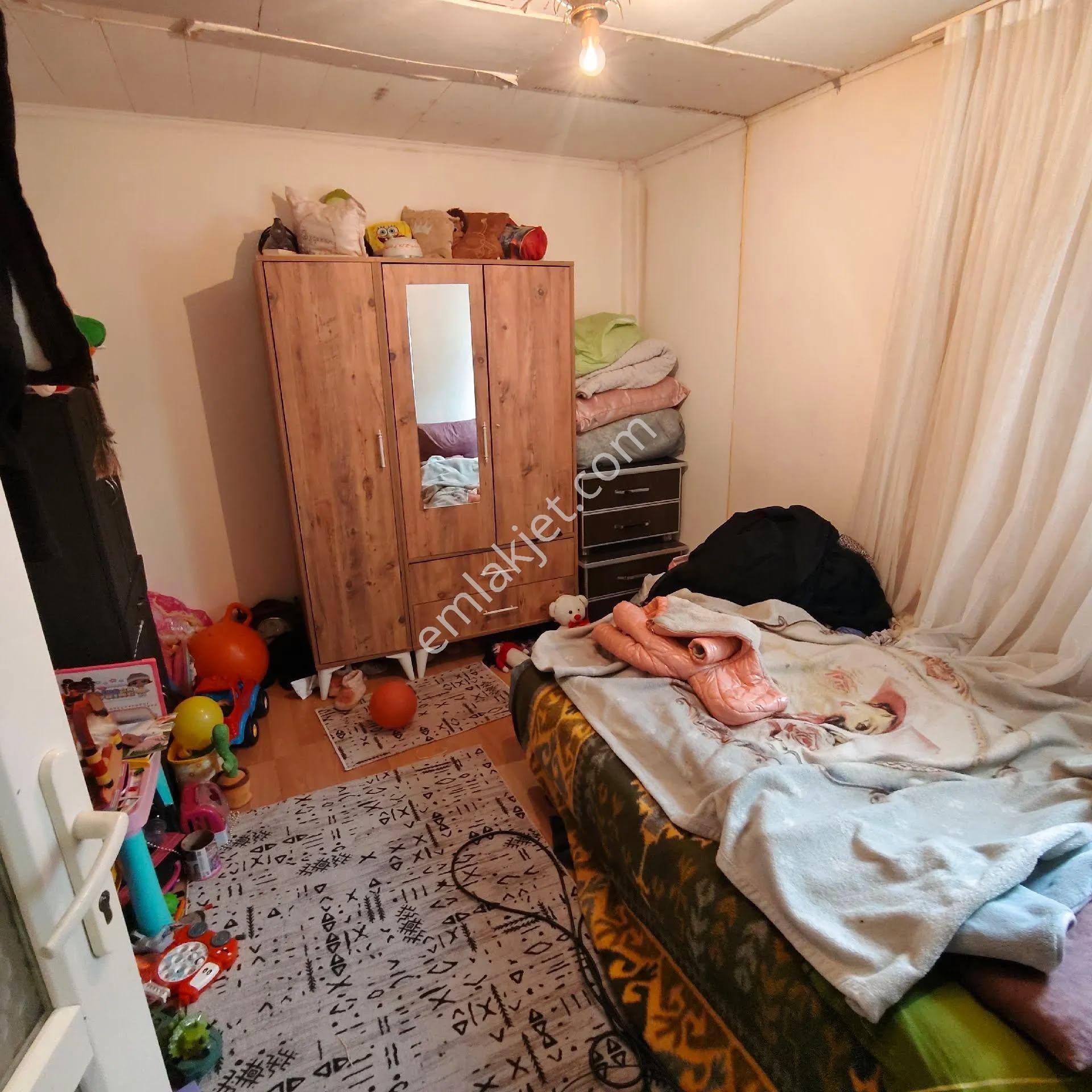 Kurtuluş Mahallesi Stadyum Mevkiinde Satılık Çift Daireli Müstakil Ev! - Görsel 2