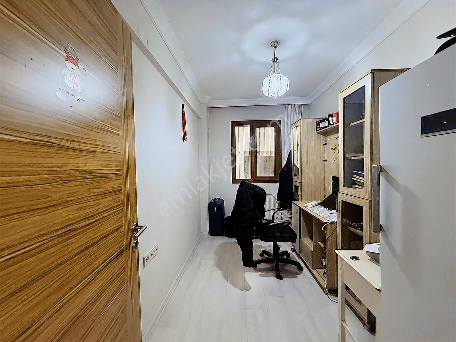 Özmert Ten 3+1 150 M2 Net Genç Binada Satılık Daire - Görsel 7