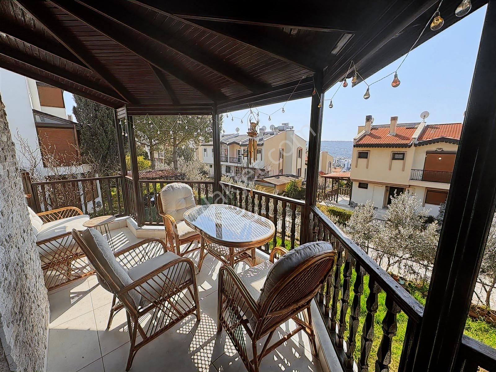 Villakentte Satılık 4+2 Satılık Triplex Villa - Görsel 7