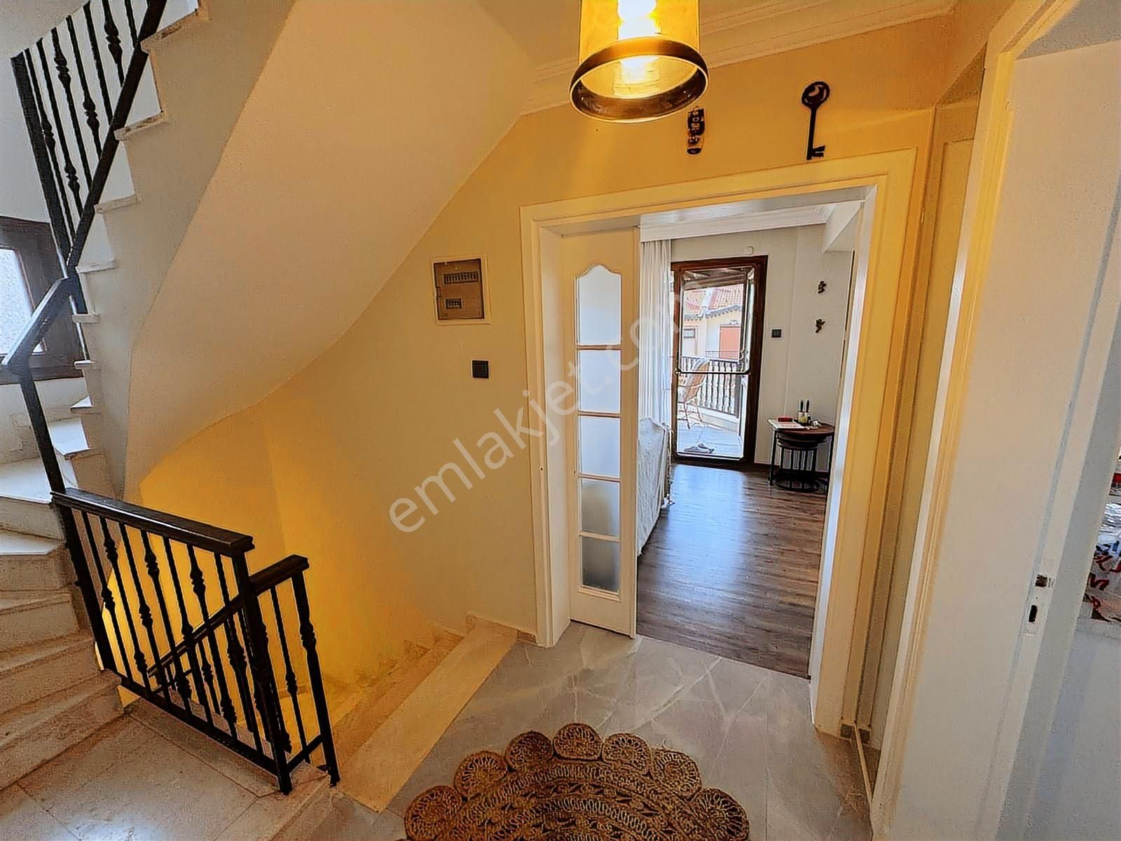 Villakentte Satılık 4+2 Satılık Triplex Villa - Görsel 18