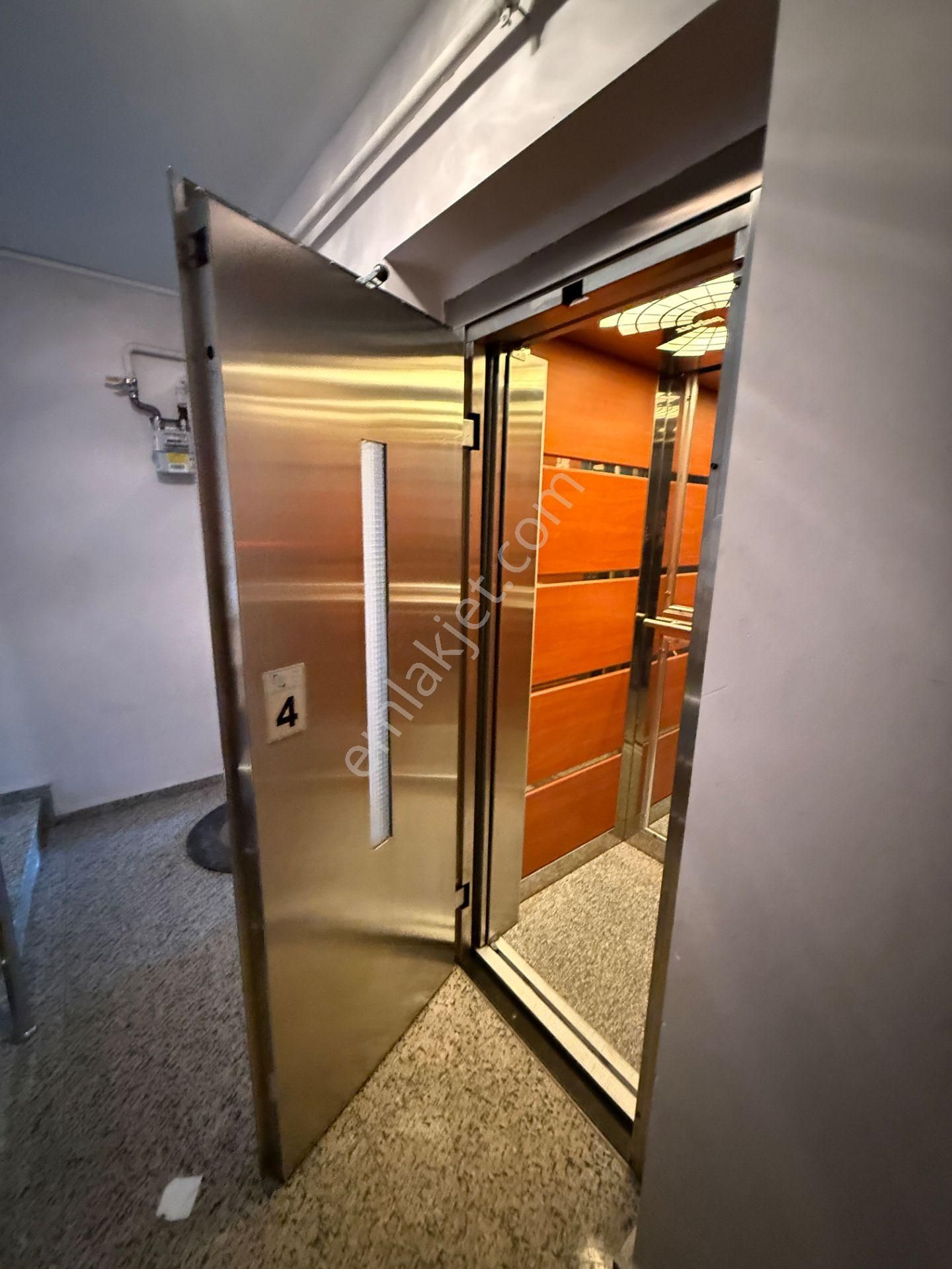 Yankıdan Talatpaşa Cd.de Asansör 100m2 Kiralık Geniş 1+1 Daire - Görsel 34