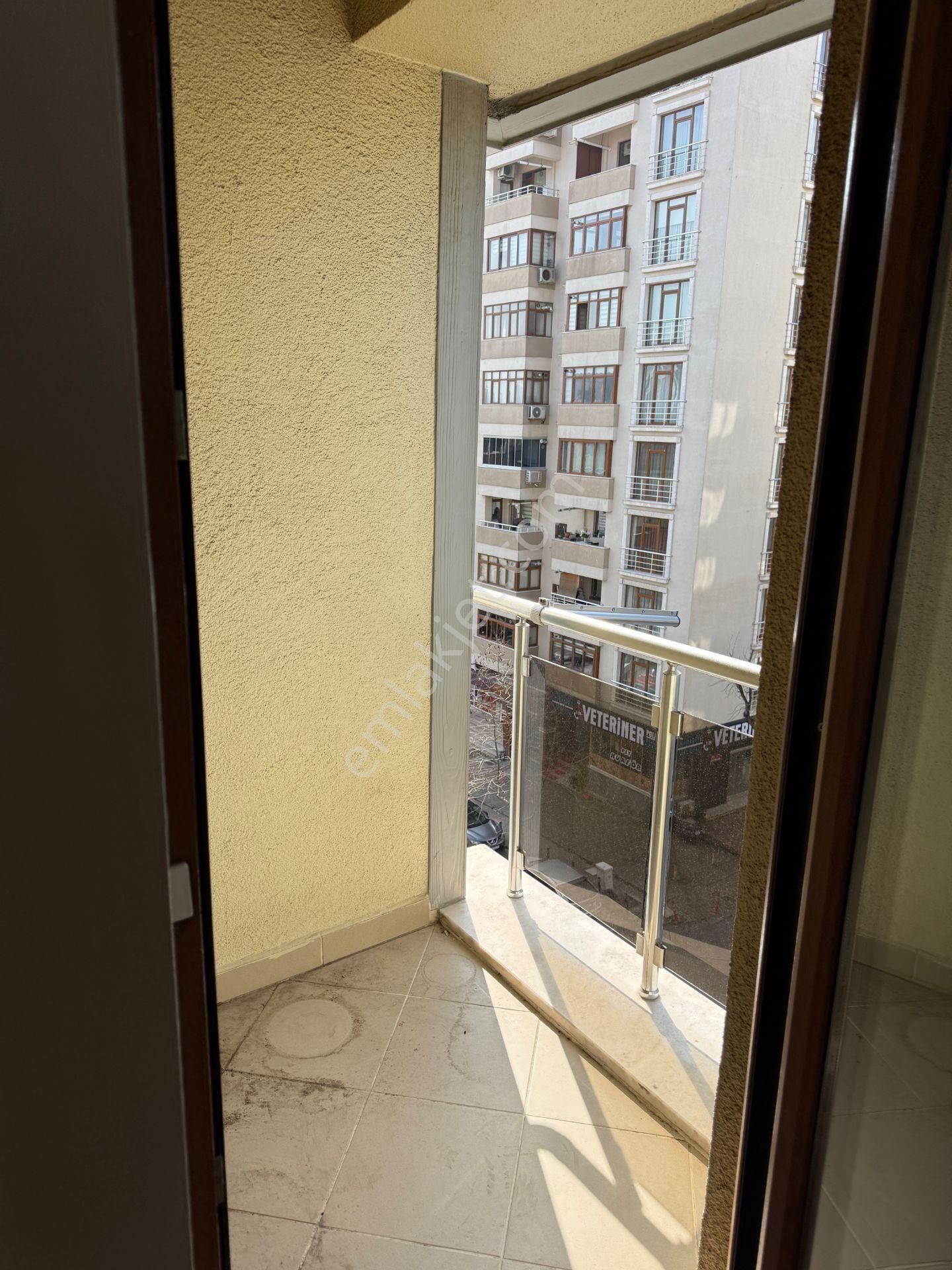 Yankıdan Talatpaşa Cd.de Asansör 100m2 Kiralık Geniş 1+1 Daire - Görsel 12