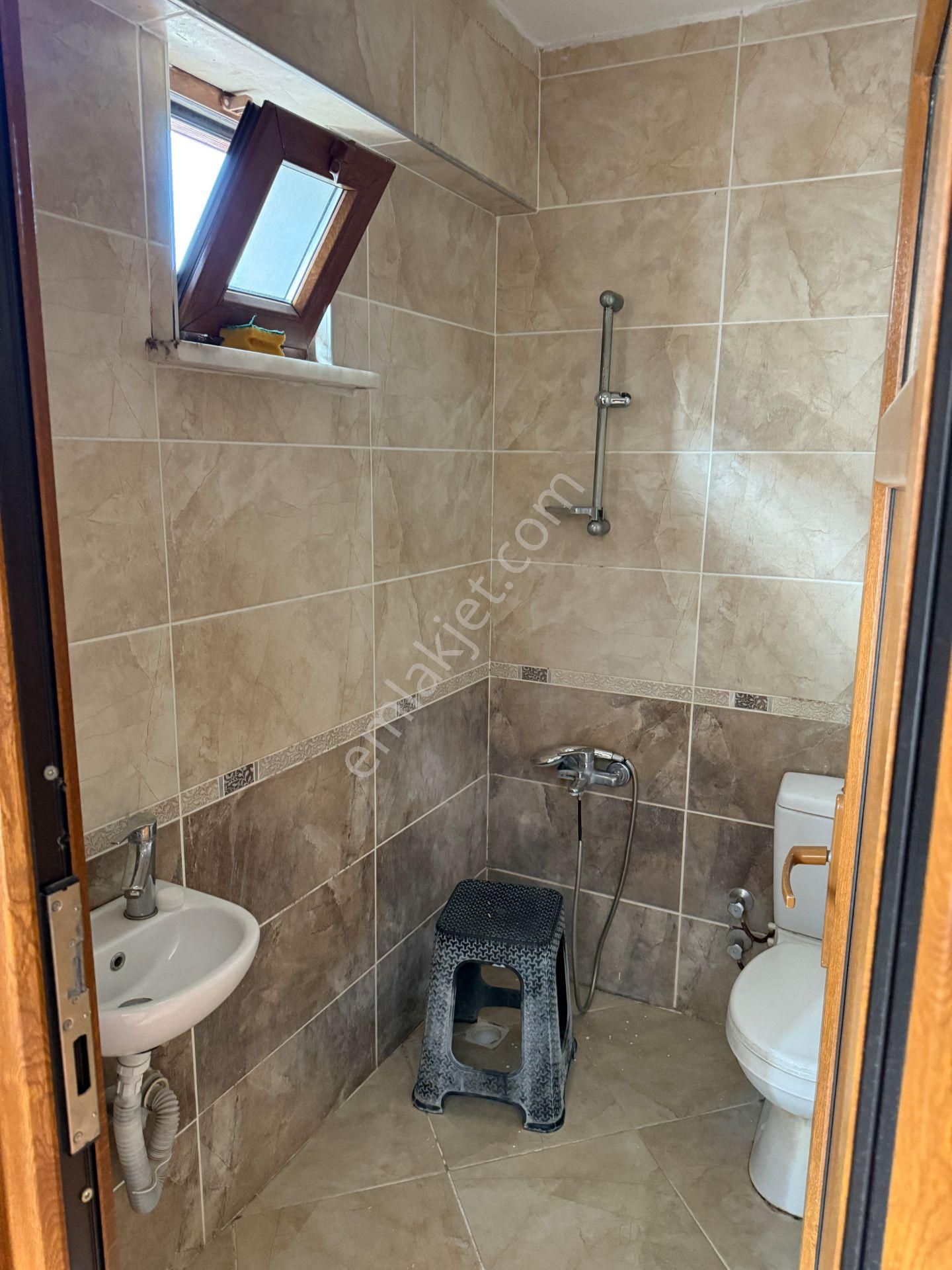 Yankıdan Talatpaşa Cd.de Asansör 100m2 Kiralık Geniş 1+1 Daire - Görsel 19