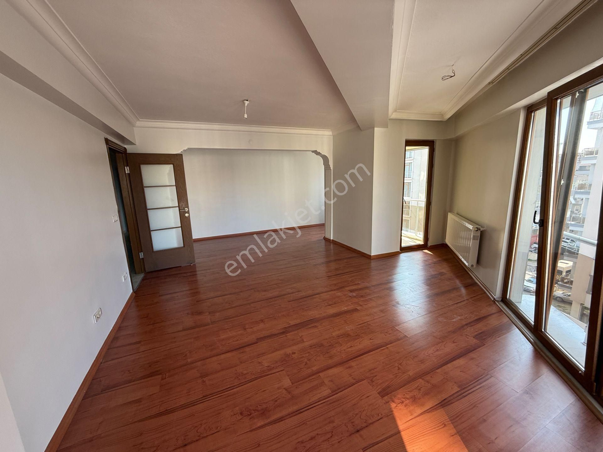 Yankıdan Talatpaşa Cd.de Asansör 100m2 Kiralık Geniş 1+1 Daire - Görsel 10