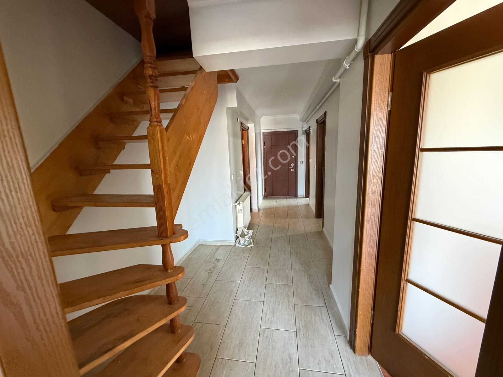 Yankıdan Talatpaşa Cd.de Asansör 100m2 Kiralık Geniş 1+1 Daire - Görsel 29