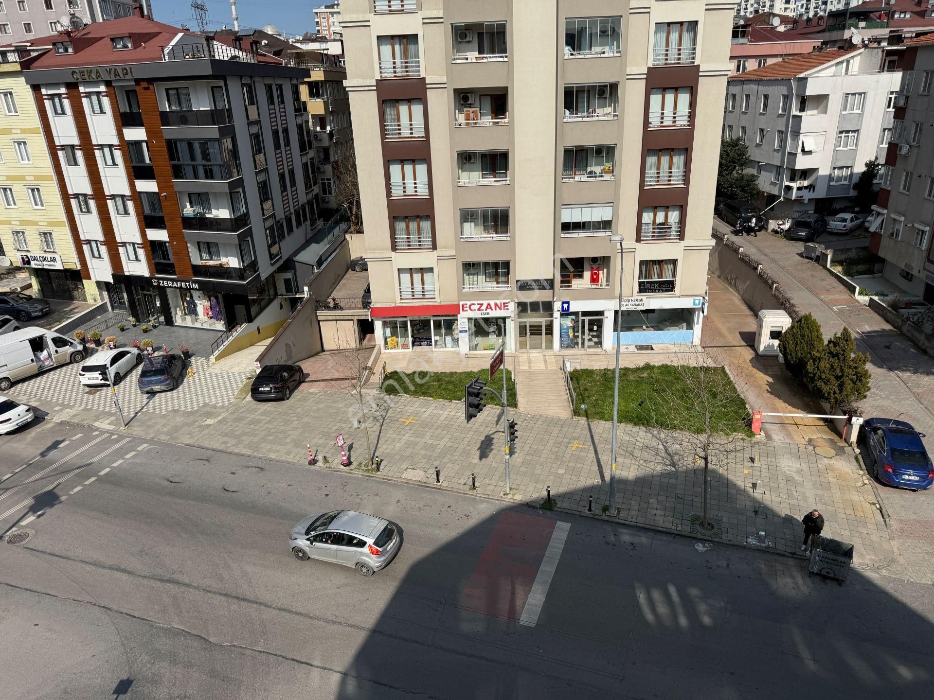 Yankıdan Talatpaşa Cd.de Asansör 100m2 Kiralık Geniş 1+1 Daire - Görsel 27