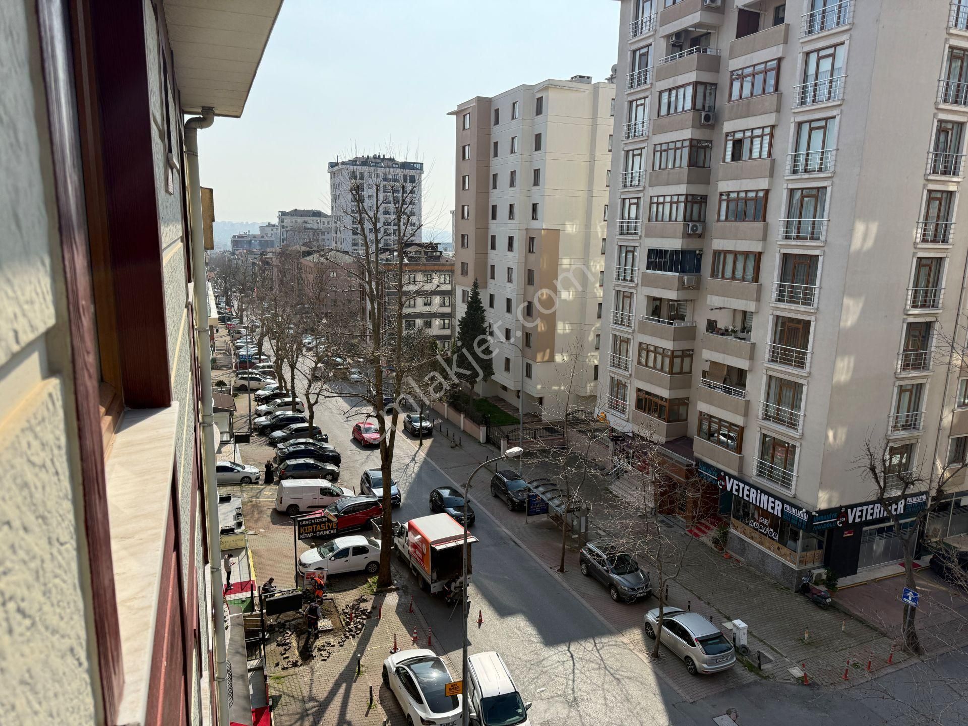 Yankıdan Talatpaşa Cd.de Asansör 100m2 Kiralık Geniş 1+1 Daire - Görsel 13