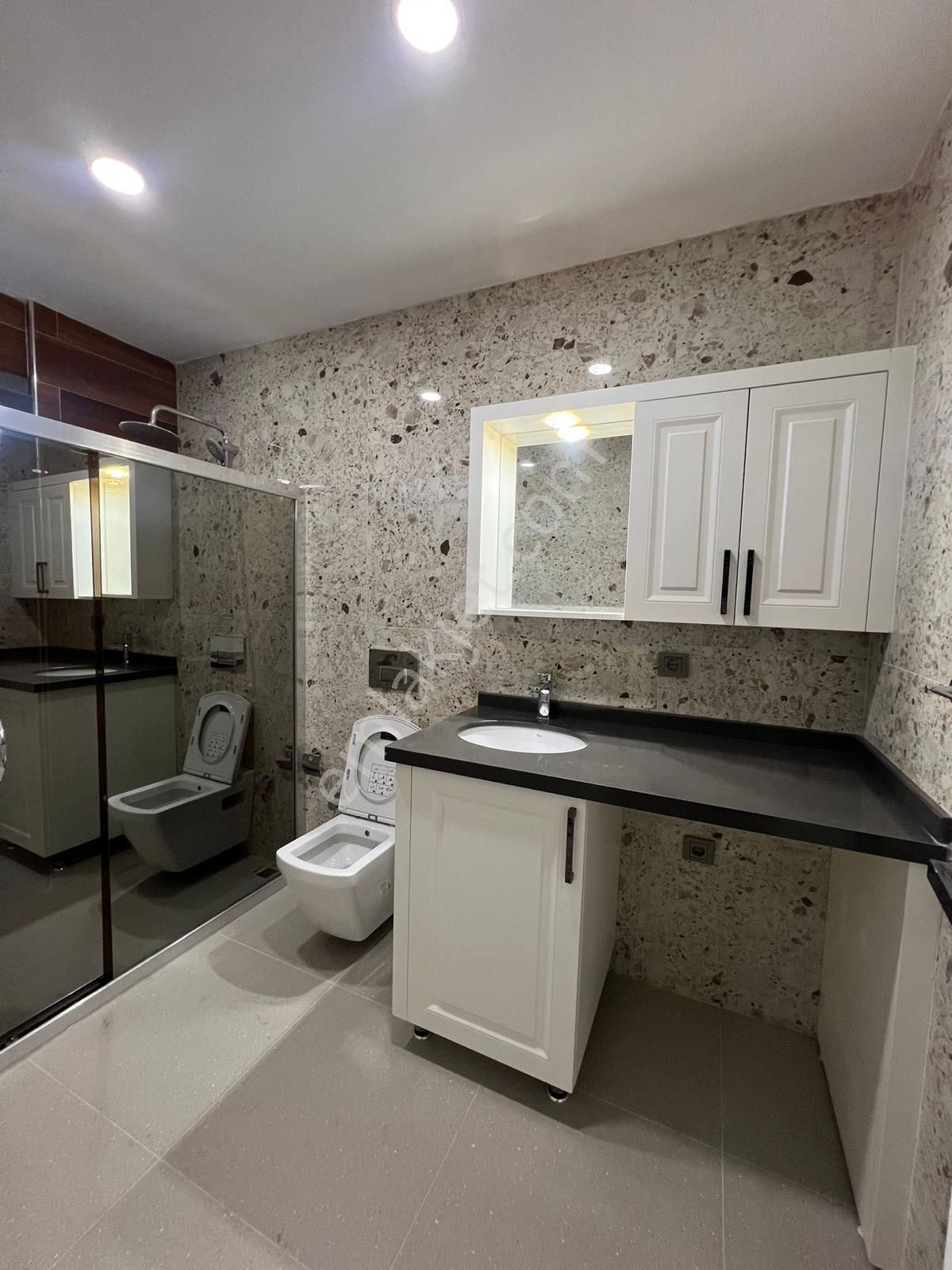 Kuşadası Soğucak’ta 5+1 Satılık Tam Müstakil Villa - Görsel 12