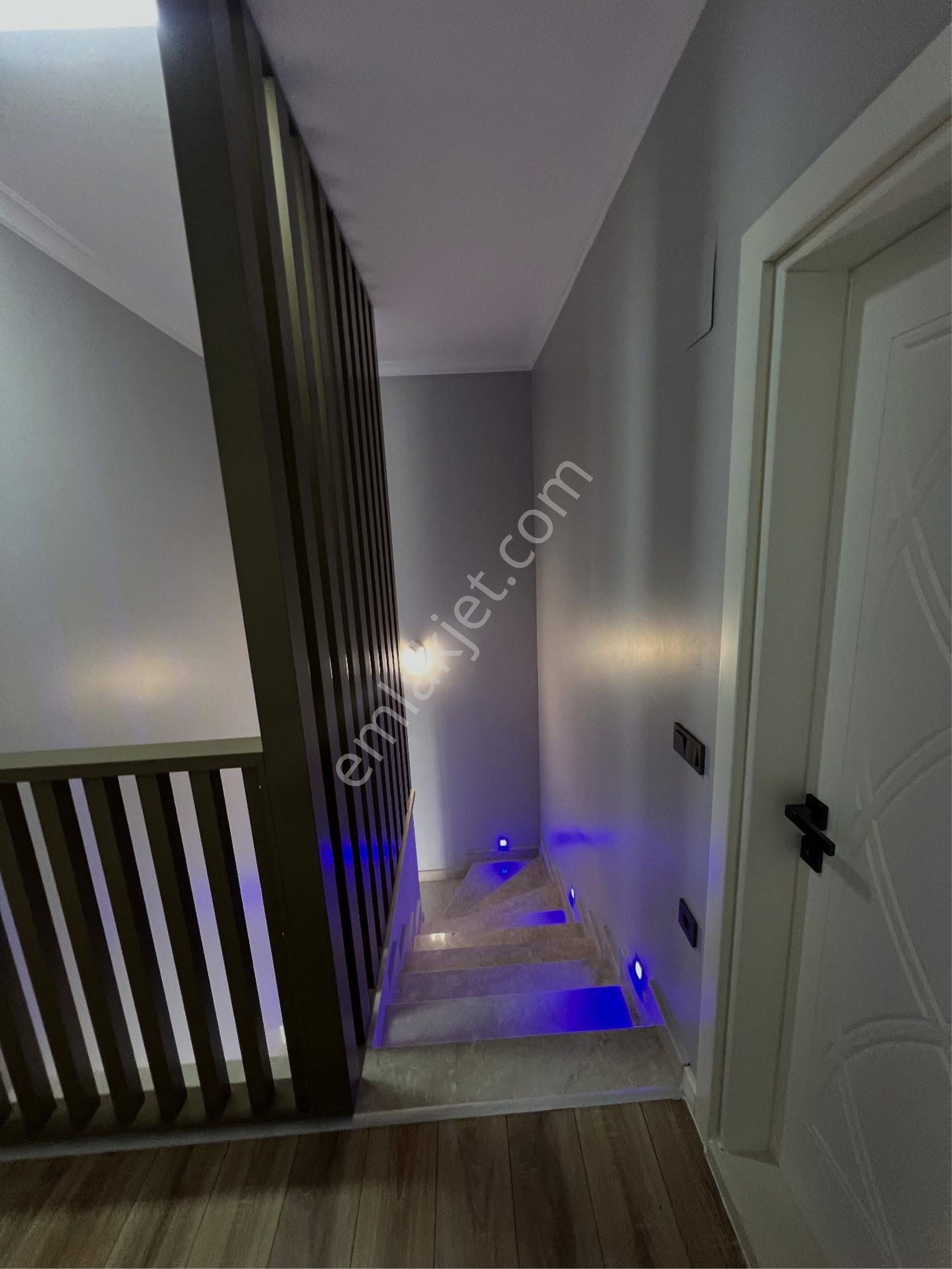 Kuşadası Soğucak’ta 5+1 Satılık Tam Müstakil Villa - Görsel 23