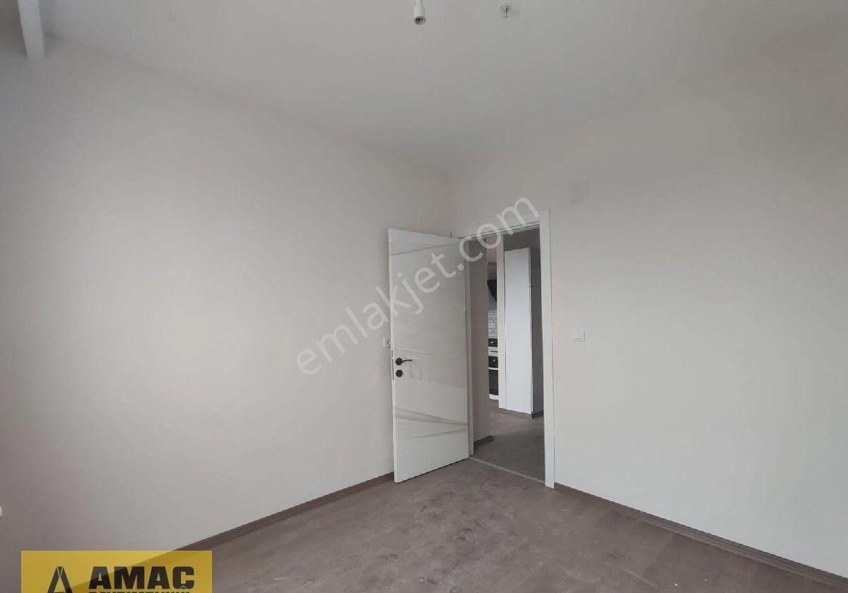 Amaç'tan Bahçeşehir'de Güvenlikli Site İçi 1+1 Satılık Daire - Görsel 11