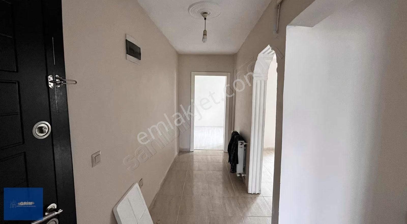 Metro'ya Yürüme Mesafesi Bakımlı Aileye Uygun 2+1 Kiralık Daire - Görsel 6