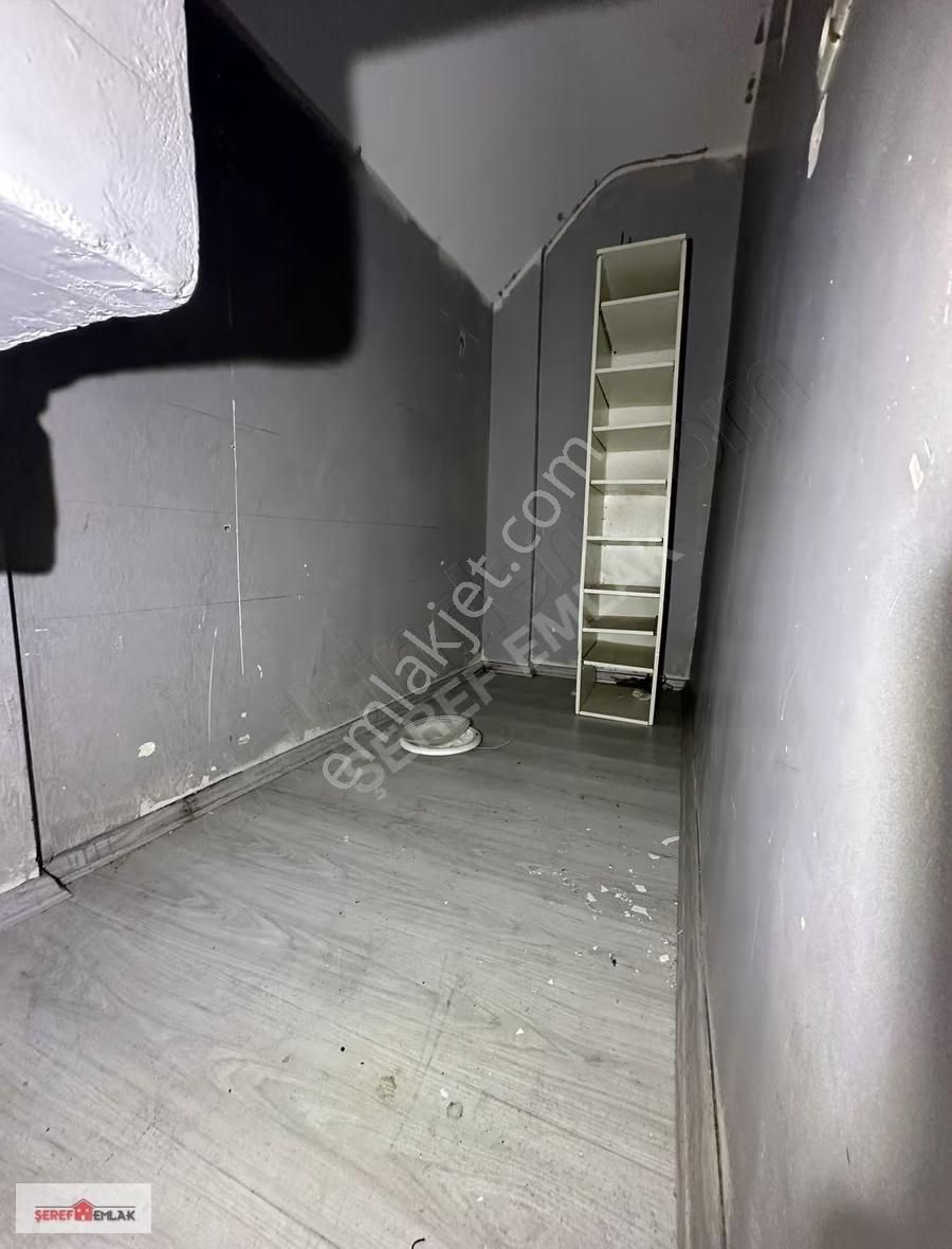 Gaziosmanpaşa'da Kiralık Ters Dubleks 3+1 Daire