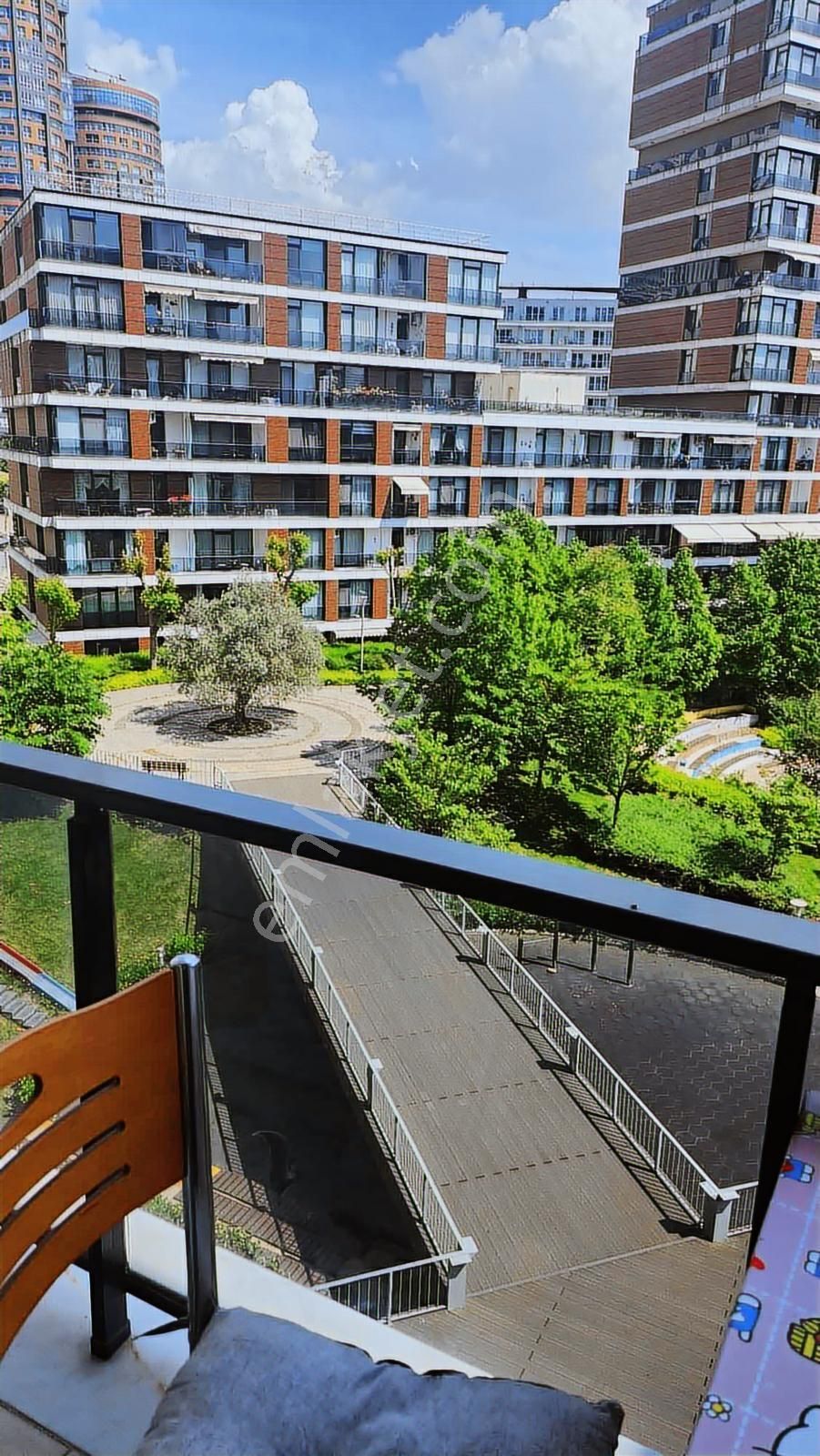 Lounge 1 Sitesinde 1+1 Eşyasız Peyzaj Manzaralı Kiralık - Görsel 9