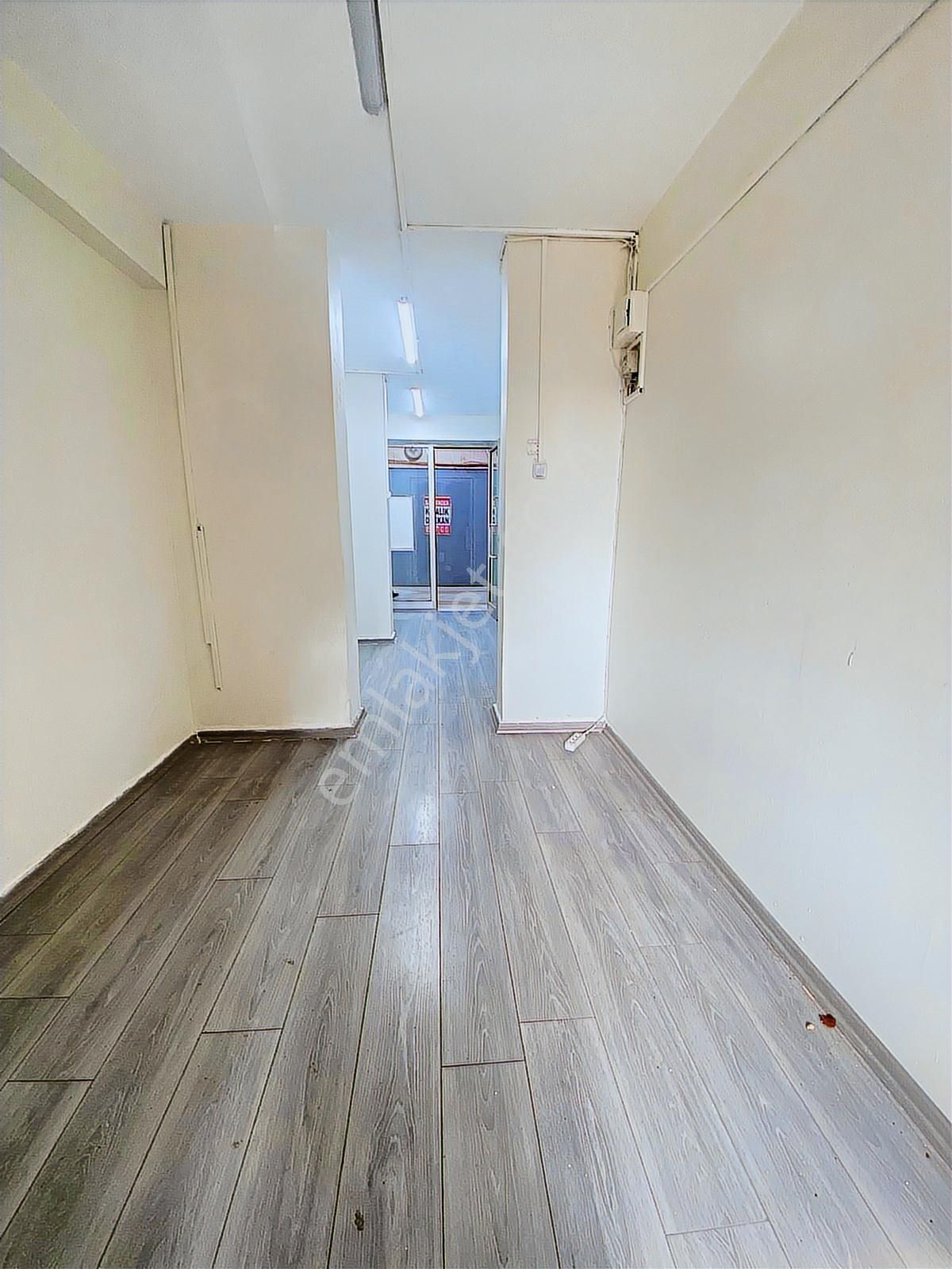 Taşdelen'de Kiralık Dükkan- Yüksek Potansiyelli İş Yeri
