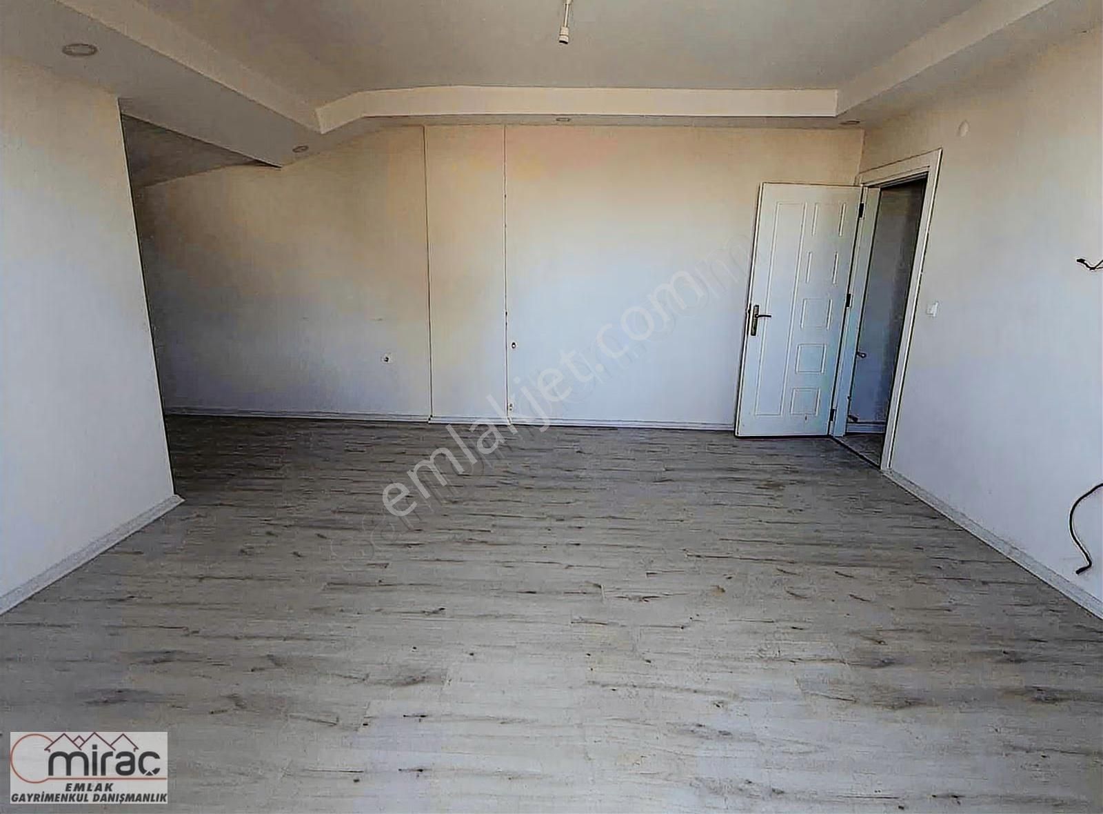 Ana Yol Üzeri Asansörlü Dubleks Daire - Görsel 15