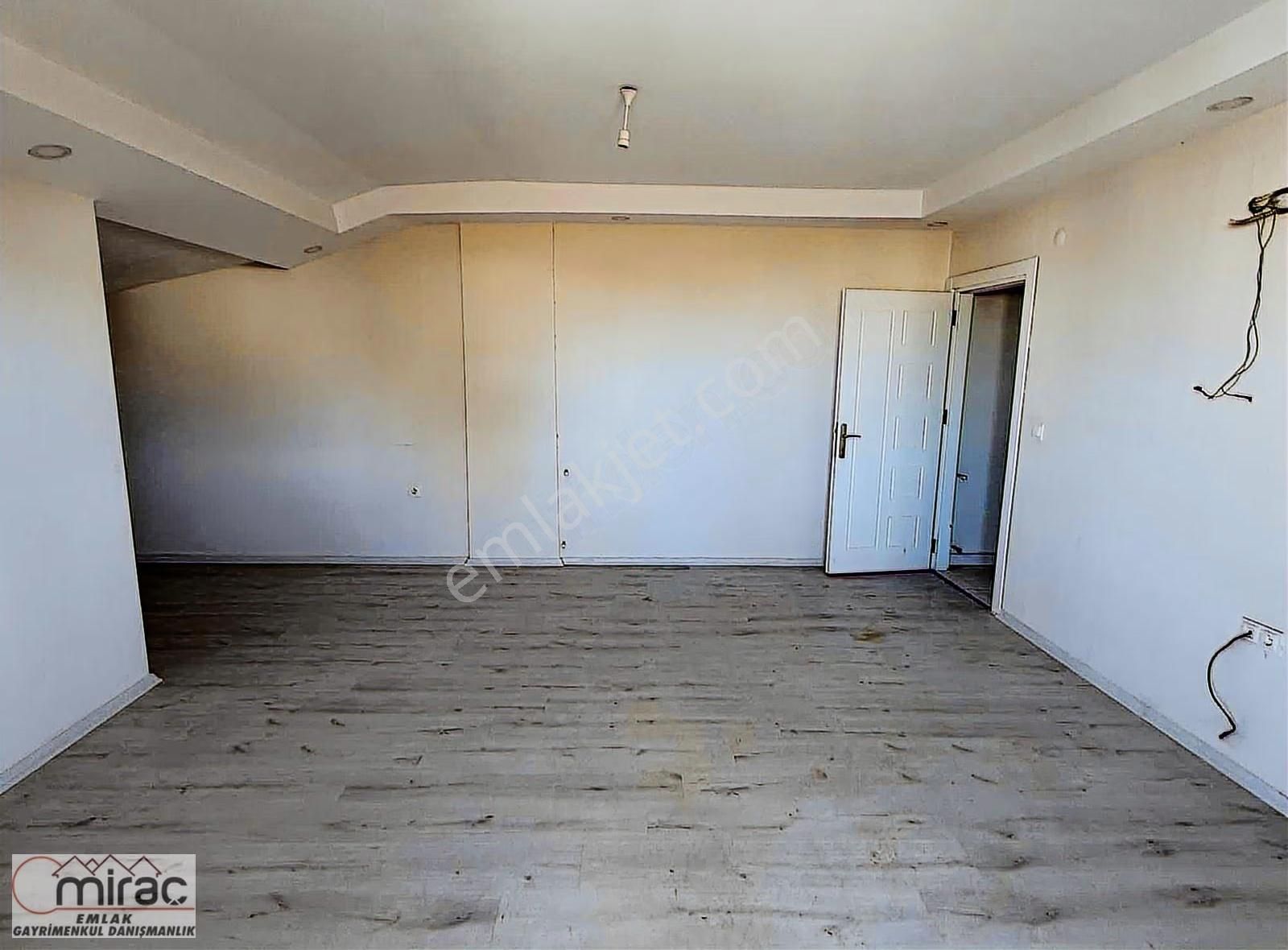 Ana Yol Üzeri Asansörlü Dubleks Daire - Görsel 16