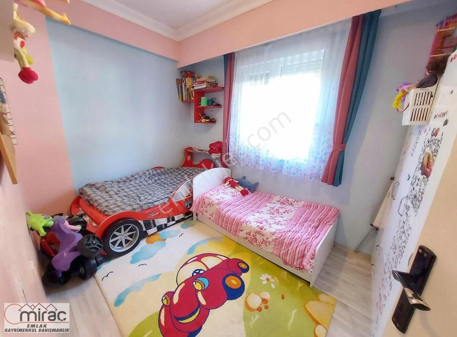 Sarılar Mahallesinin En Güzel Sitesinde Süper Daire - Görsel 10