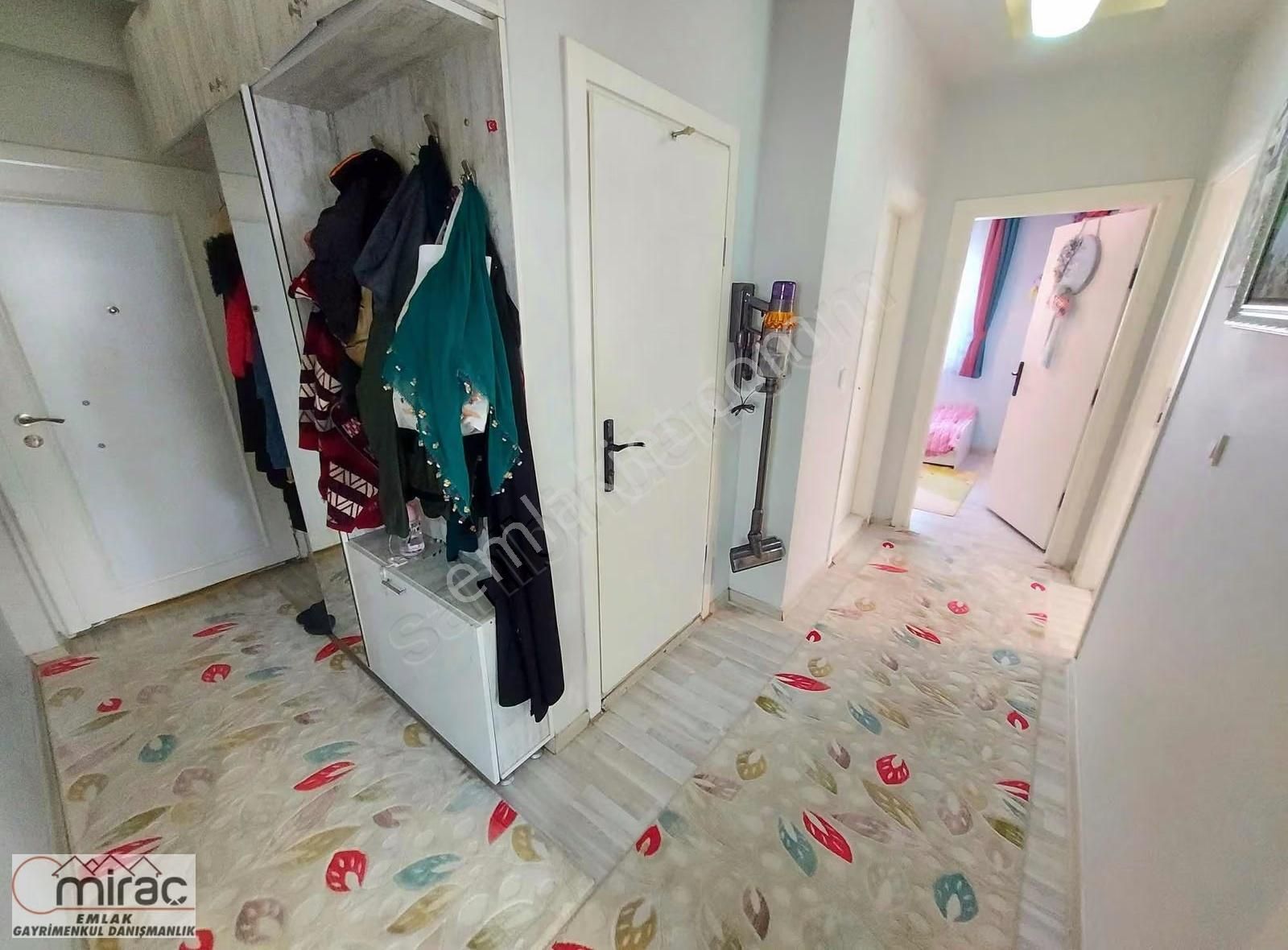 Sarılar Mahallesinin En Güzel Sitesinde Süper Daire - Görsel 18