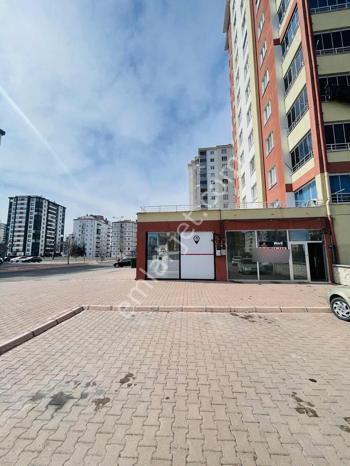 Wave Gayrimenkul'den Yakut'da 250 M2 Ana Cadde Üzeri İşyeri.... - Görsel 2