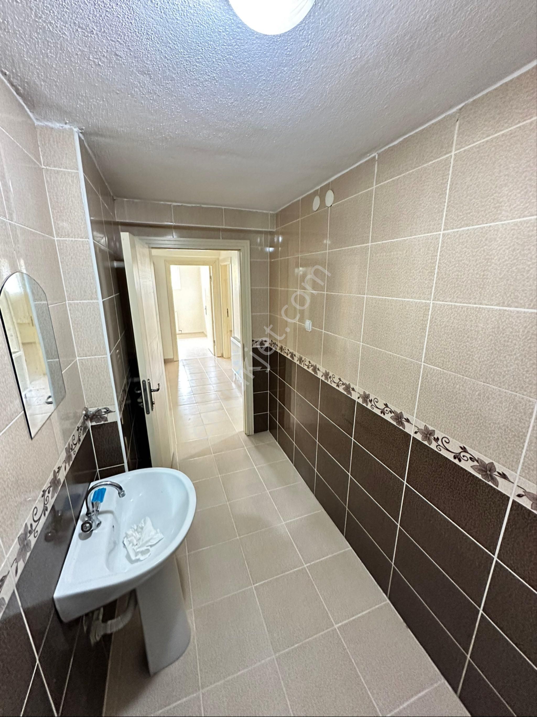 Karapürçekte Kiralık 2+1 Daire - Görsel 19