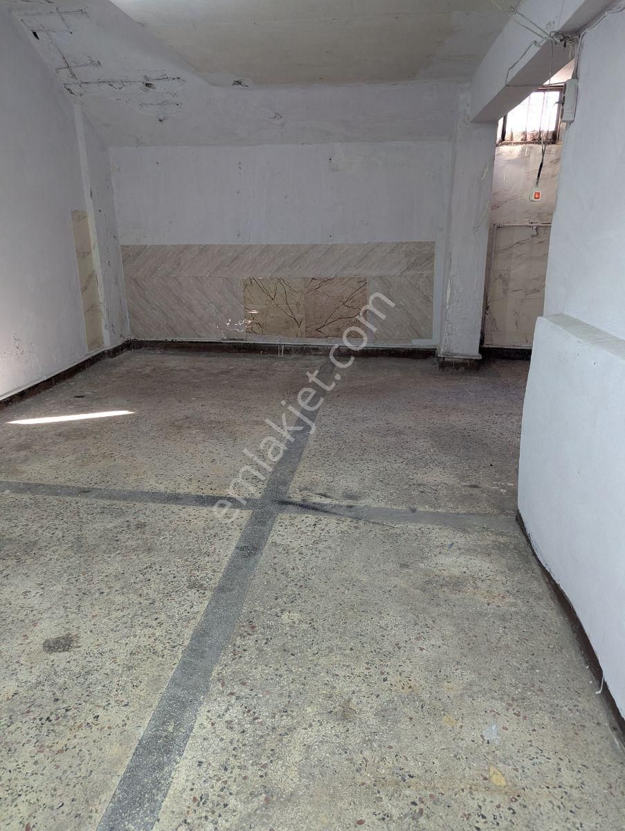 Kocamustafapaşa Alıpaşa Kurusebil Sk'ta Satılık Depolu Dükkan - Görsel 7