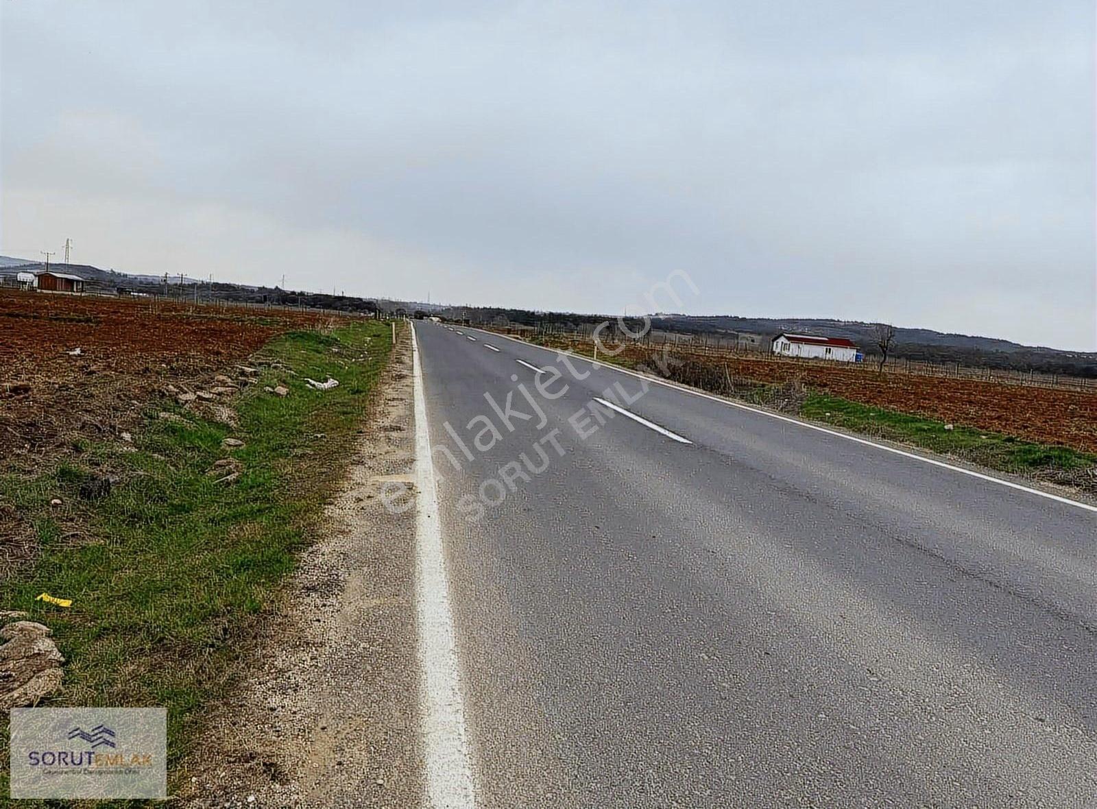 Mecidiye Köyü Girişi Satılık Tarla 737 M² Ana Yola Cephe - Görsel 16