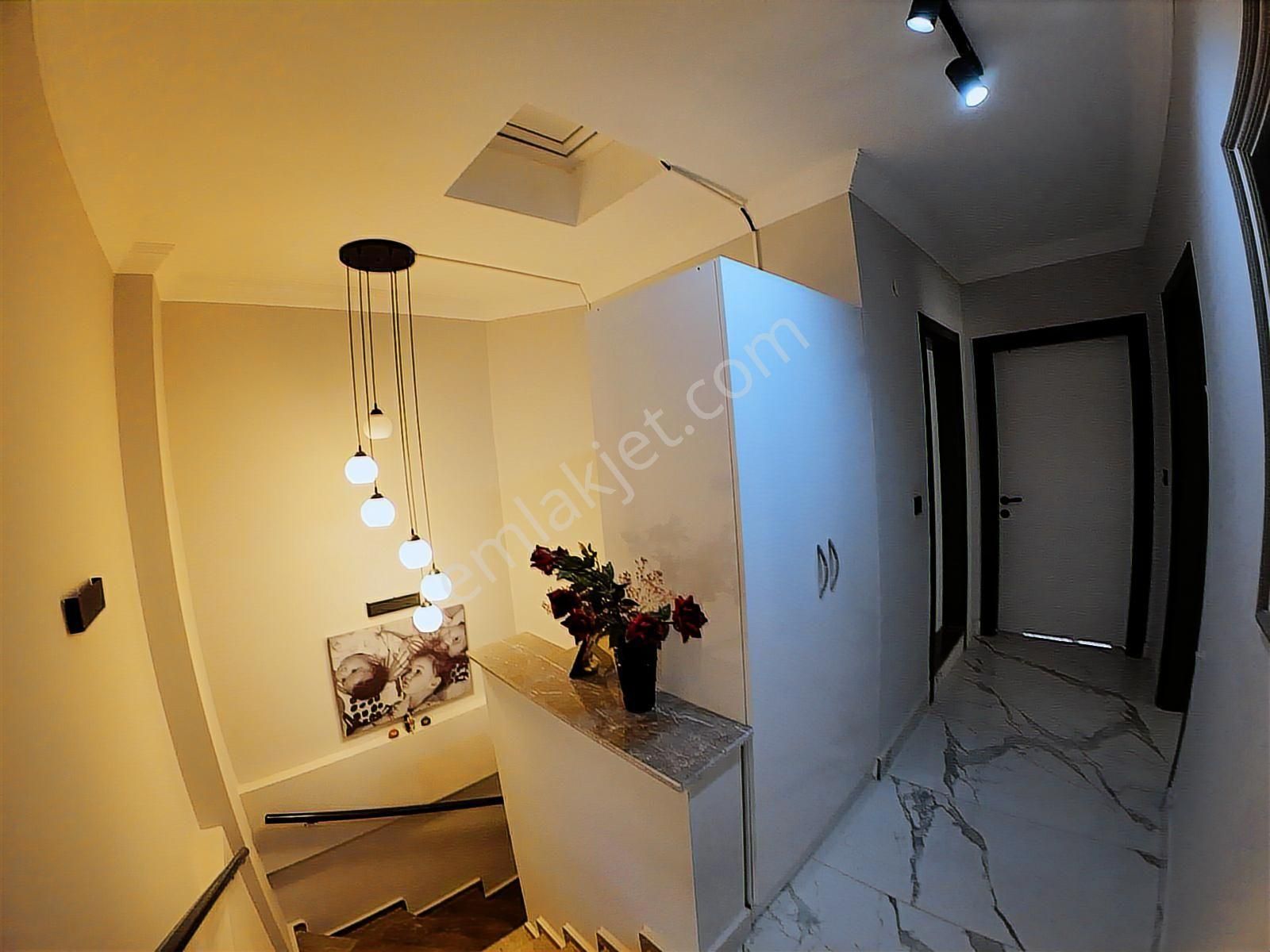 Çamlık Mahallesinde 2. Koya Yürüme Mesafesinde Satılık 4+1 Villa - Görsel 12