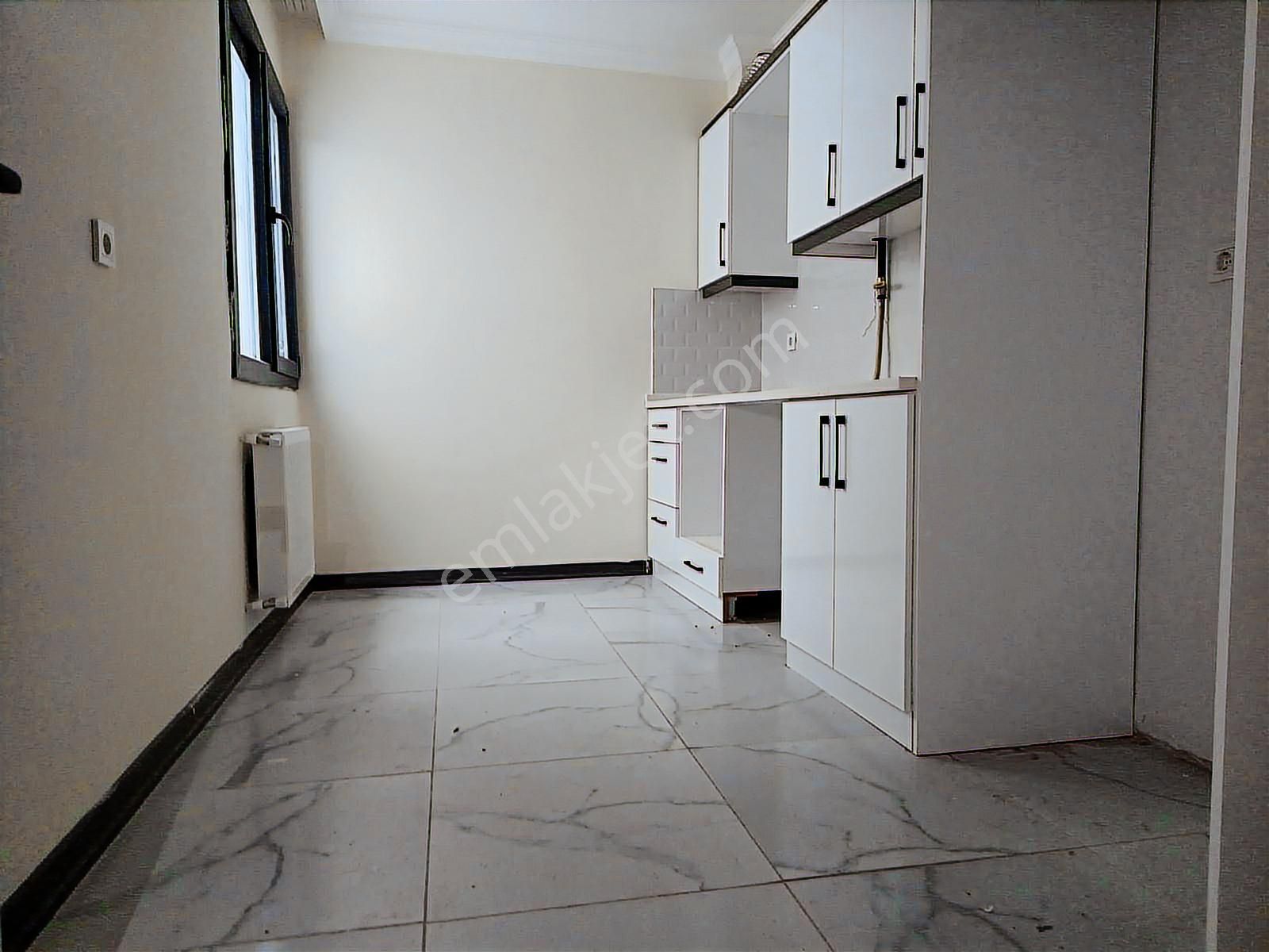 Buket Emlaktan Kiralık 3+1 Daire Ara Kat Doğalgazlı Asansörlü - Görsel 33