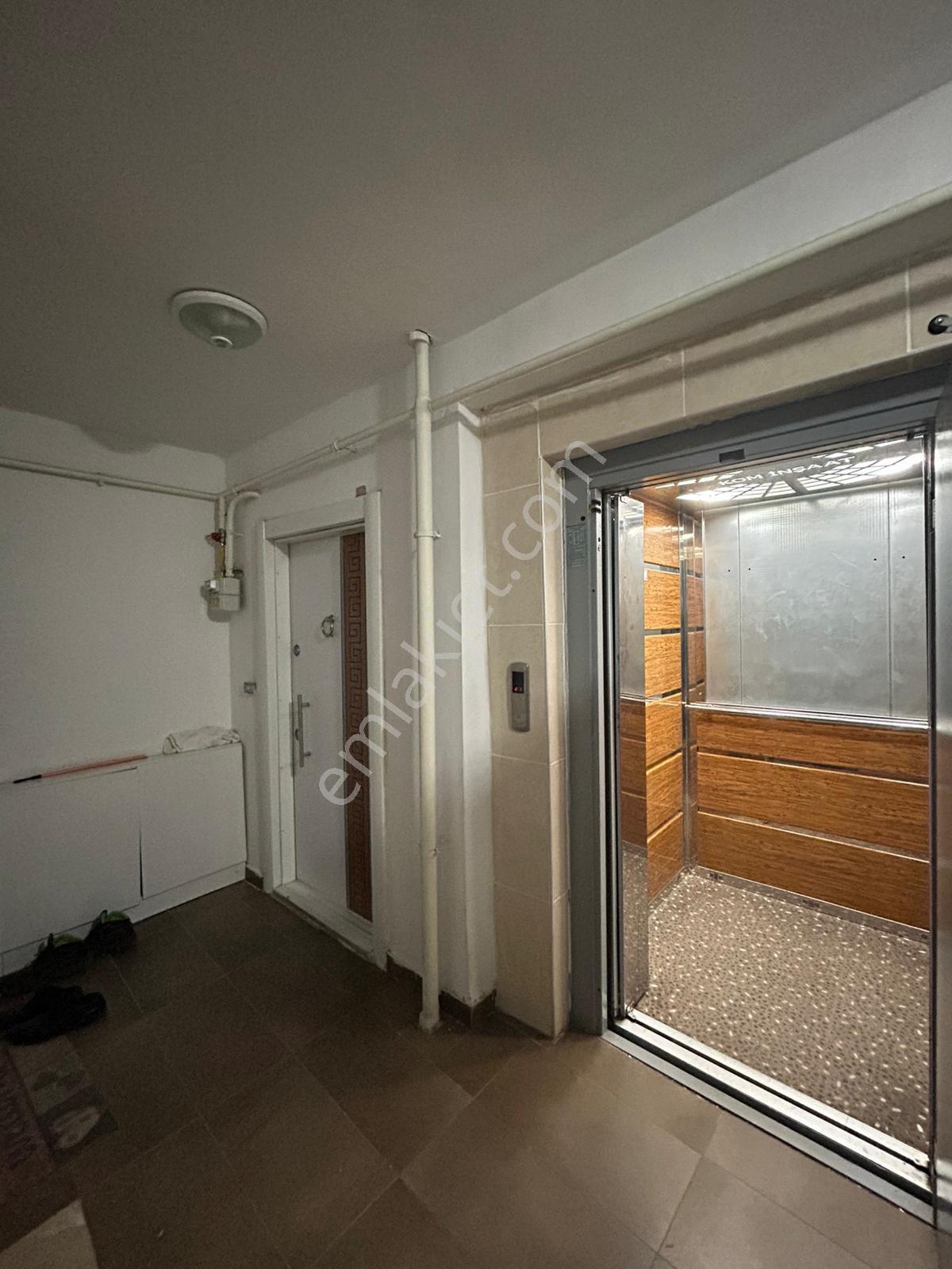 Karakaş Mahallesi Stadyum Dibi Kiralık 2+1 Arakat Daire - Görsel 9