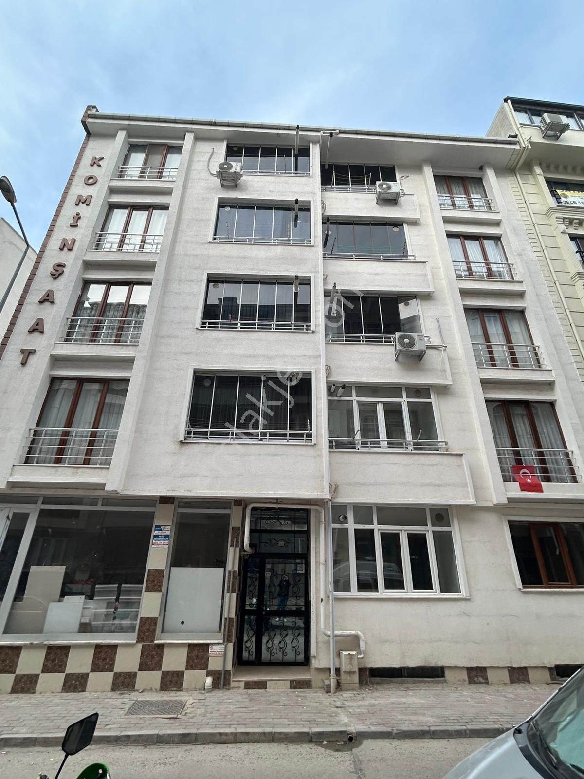Karakaş Mahallesi Stadyum Dibi Kiralık 2+1 Arakat Daire - Görsel 2