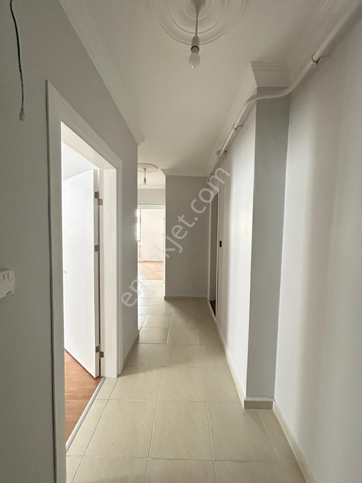 Karakaş Mahallesi Stadyum Dibi Kiralık 2+1 Arakat Daire - Görsel 15