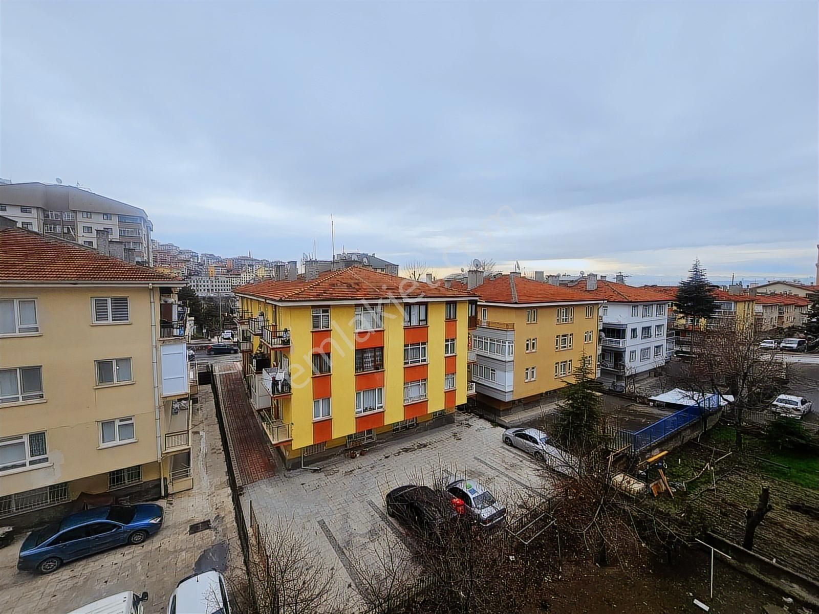 Şimşek'ten Ayvalı Merkez Cami Yakını 110m2 1.kat 3+1 Kiralık - Görsel 24