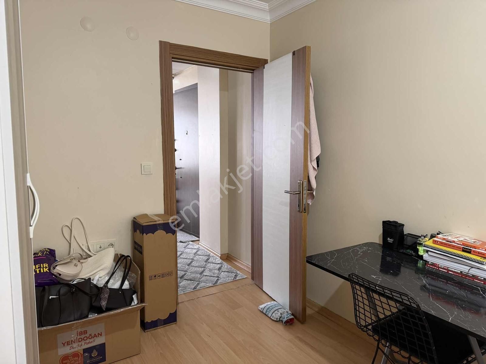 Mecidiyeköy Metro-büs 15 Dk Eşyalı 2+1 Ara Kat Kiralık Daire - Görsel 6