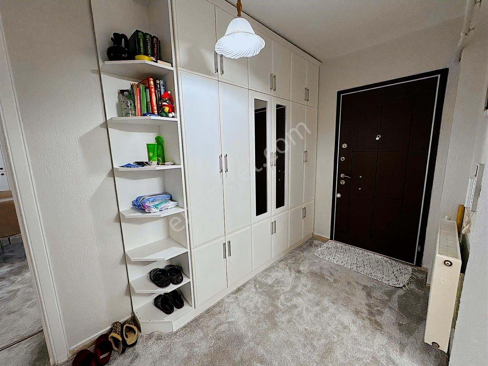 Kaan Emlaktan Bereketlerde Aileye Uygun 2+1 Kiralık Daire - Görsel 2