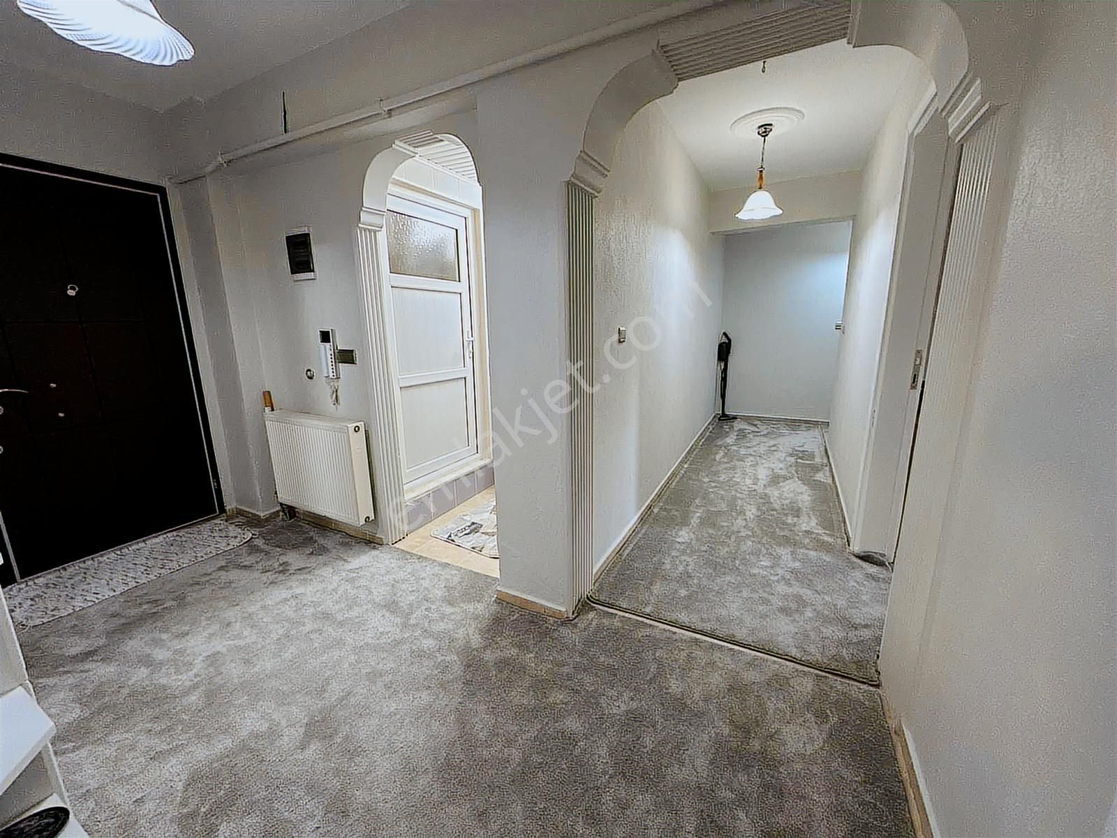 Kaan Emlaktan Bereketlerde Aileye Uygun 2+1 Kiralık Daire - Görsel 5