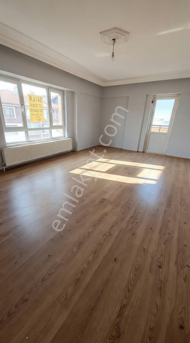 Lider'den Uçaklı Park Mevki Asansörlü Masrafsız 3. Kat Ön Cephe - Görsel 2