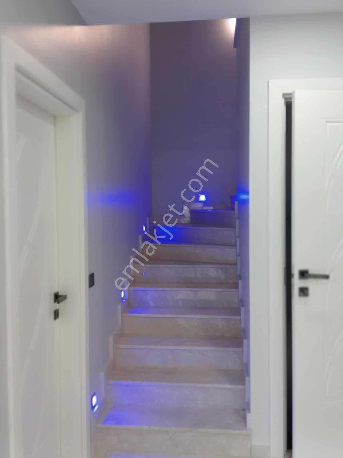 Kuşadası Soğucakta Satılık Tam Müstakil Villa - Görsel 5