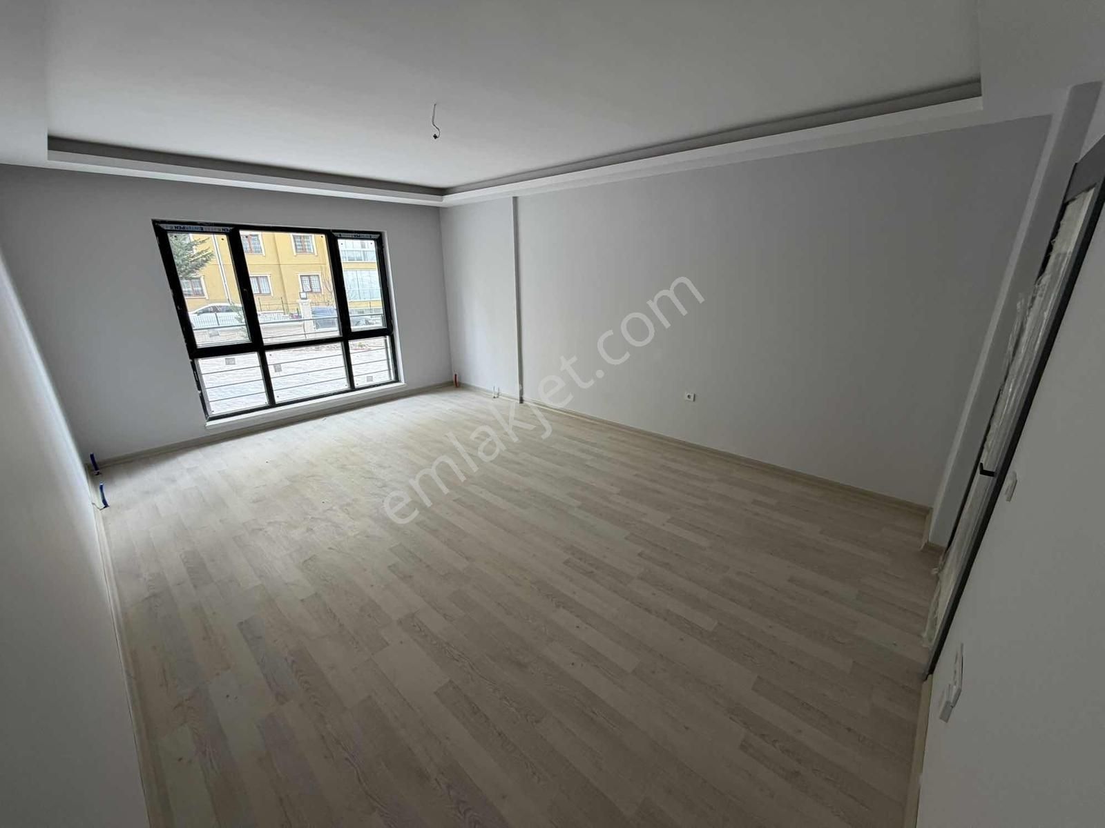 Akprime'dan Avcılar'da Acil Sıfır Oturuma Hazır Site Dairesi 3+1 - Görsel 18