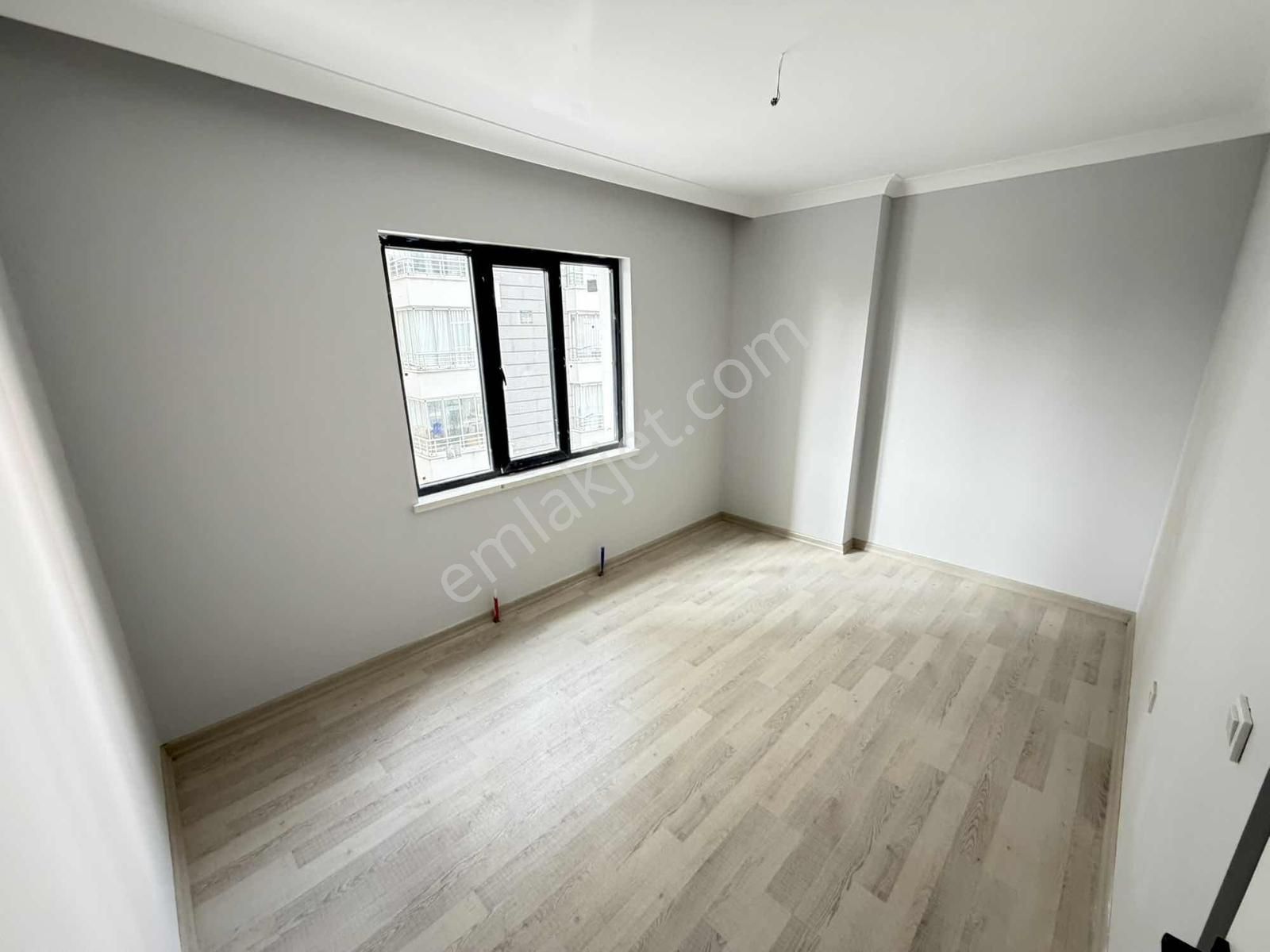 Akprime'dan Avcılar'da Acil Sıfır Oturuma Hazır Site Dairesi 3+1 - Görsel 14