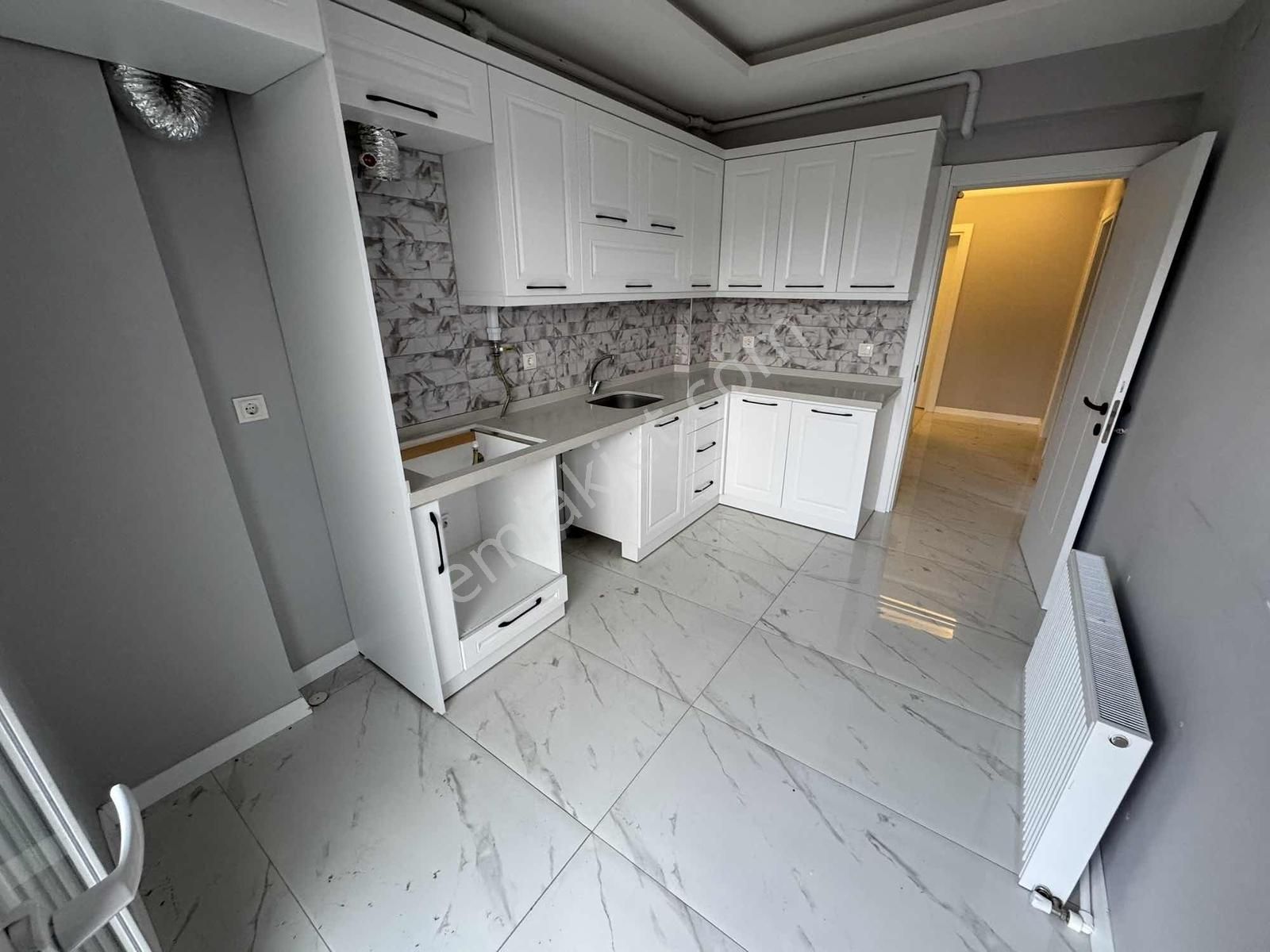 Fatih Mh. Fatih İlkokulu Mevki 3+1 Ara Kat Ebeveyn Banyolu Daire - Görsel 5