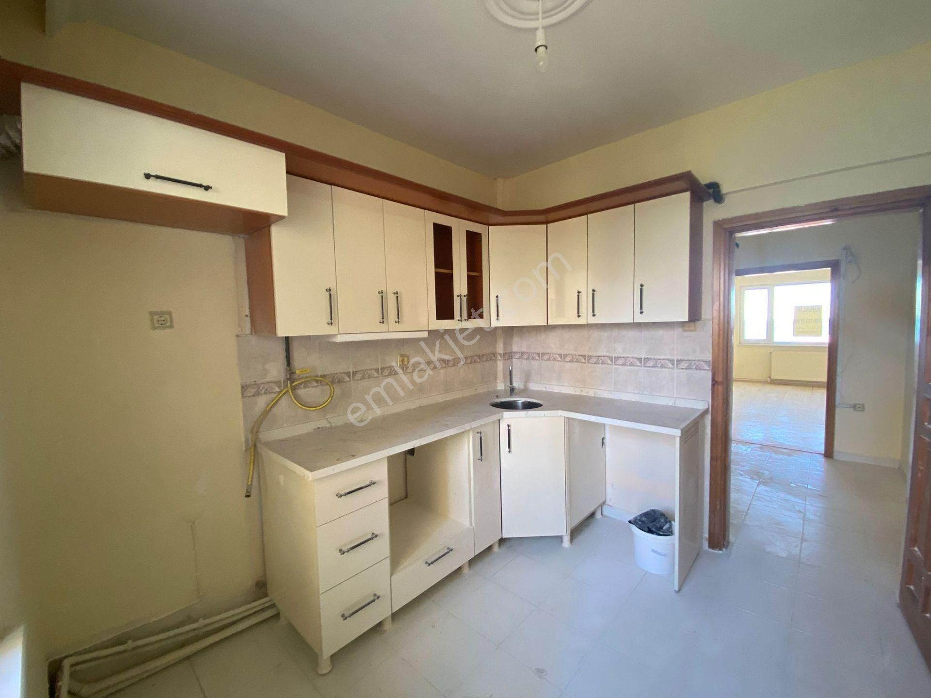 Trabzon'da Kiralık 3+1 Daire - Görsel 4