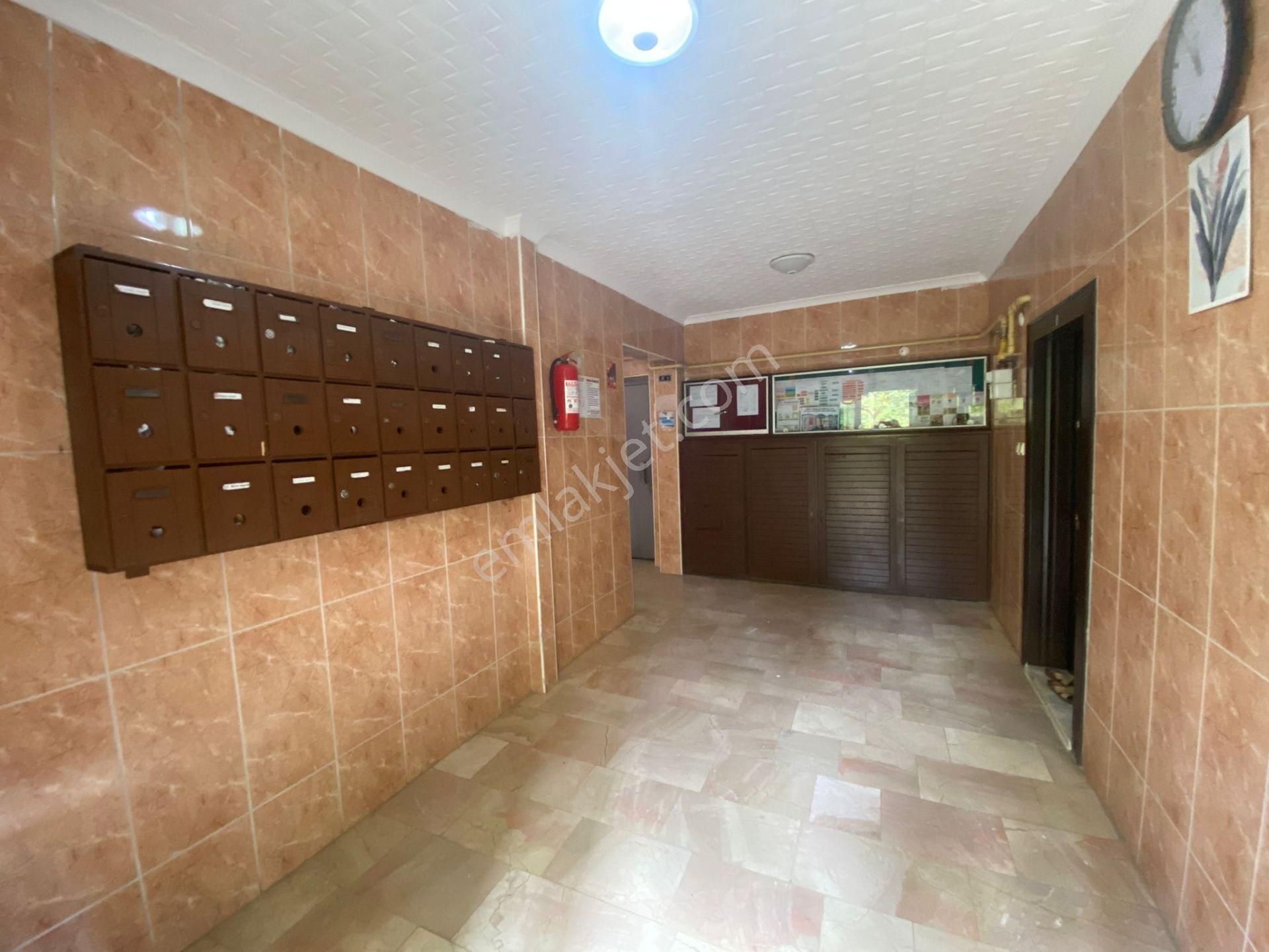 Trabzon'da Kiralık 3+1 Daire - Görsel 14