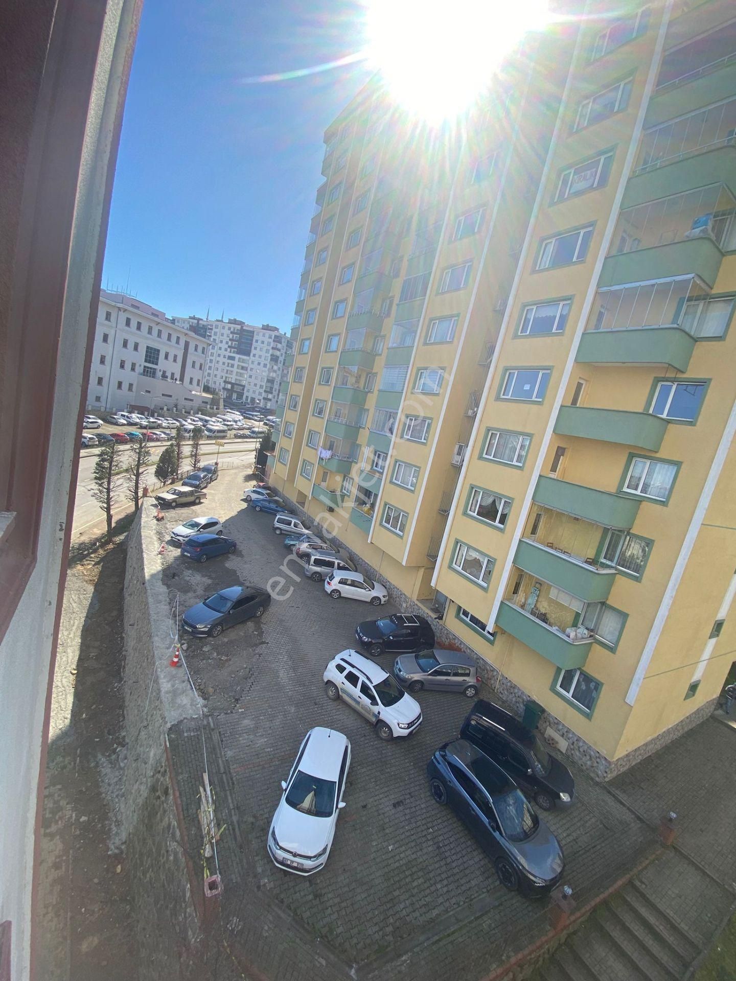 Trabzon'da Kiralık 3+1 Daire - Görsel 23