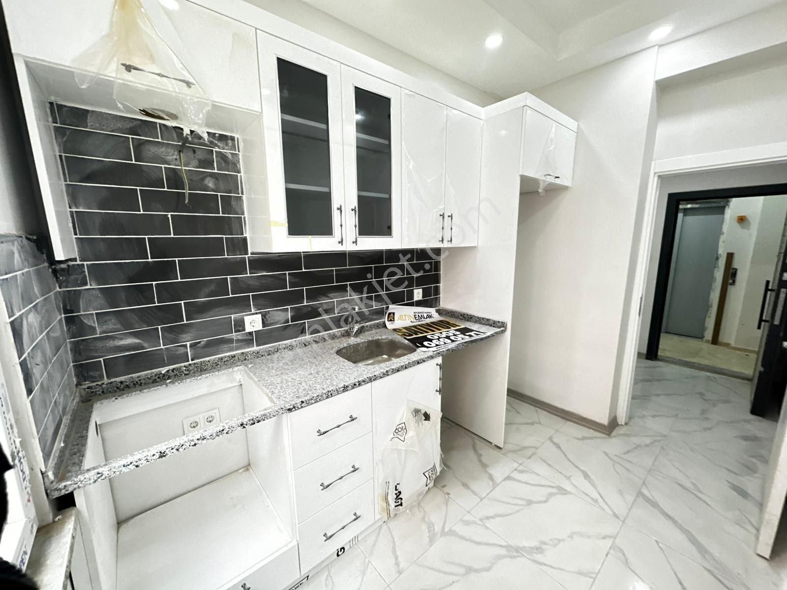 Beylikdüzü Yakuplu Mahallesi Satılık Sıfır Bahçe Kat Daire - Görsel 25