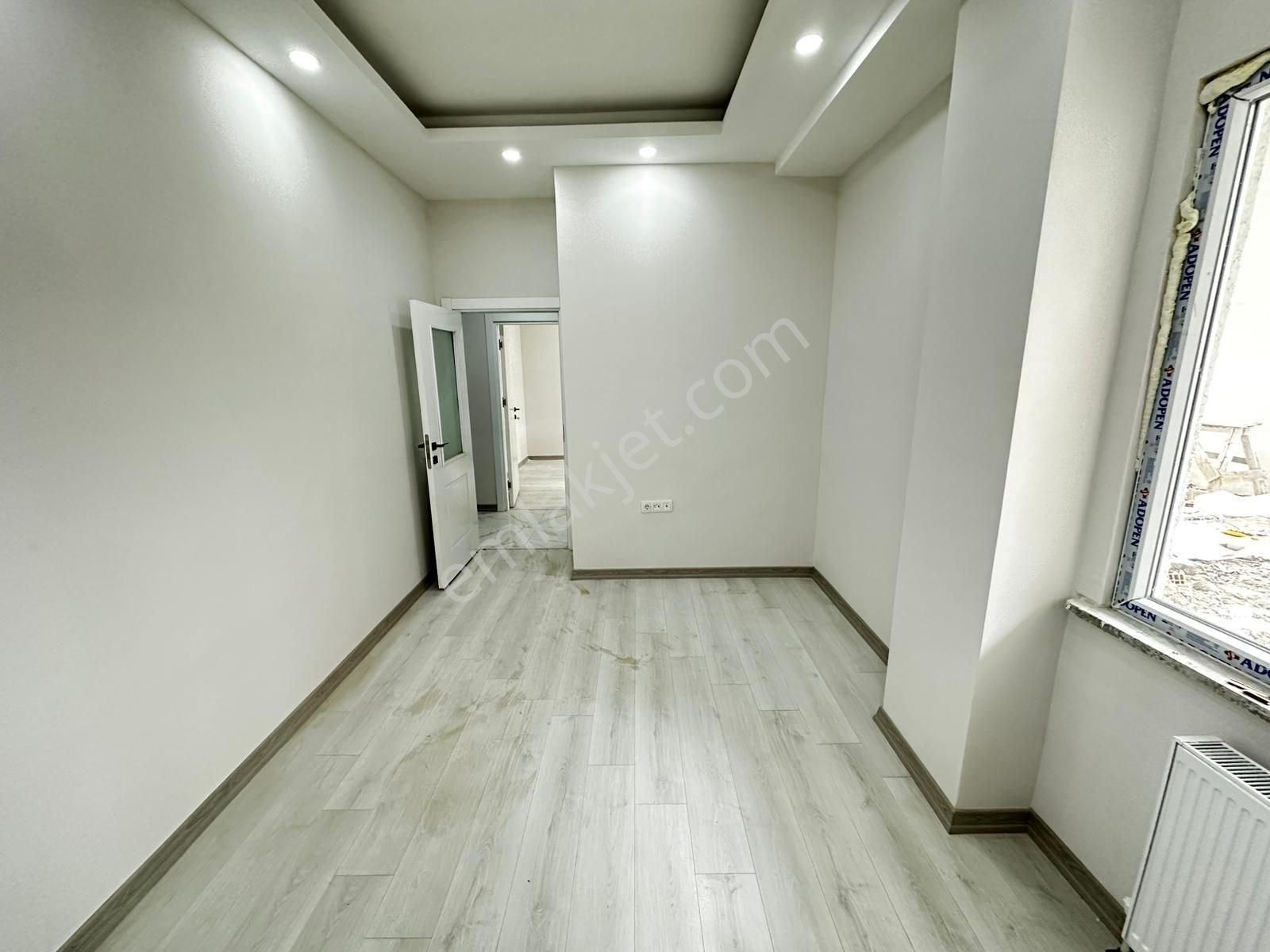 Beylikdüzü Yakuplu Mahallesi Satılık Sıfır Bahçe Kat Daire - Görsel 28