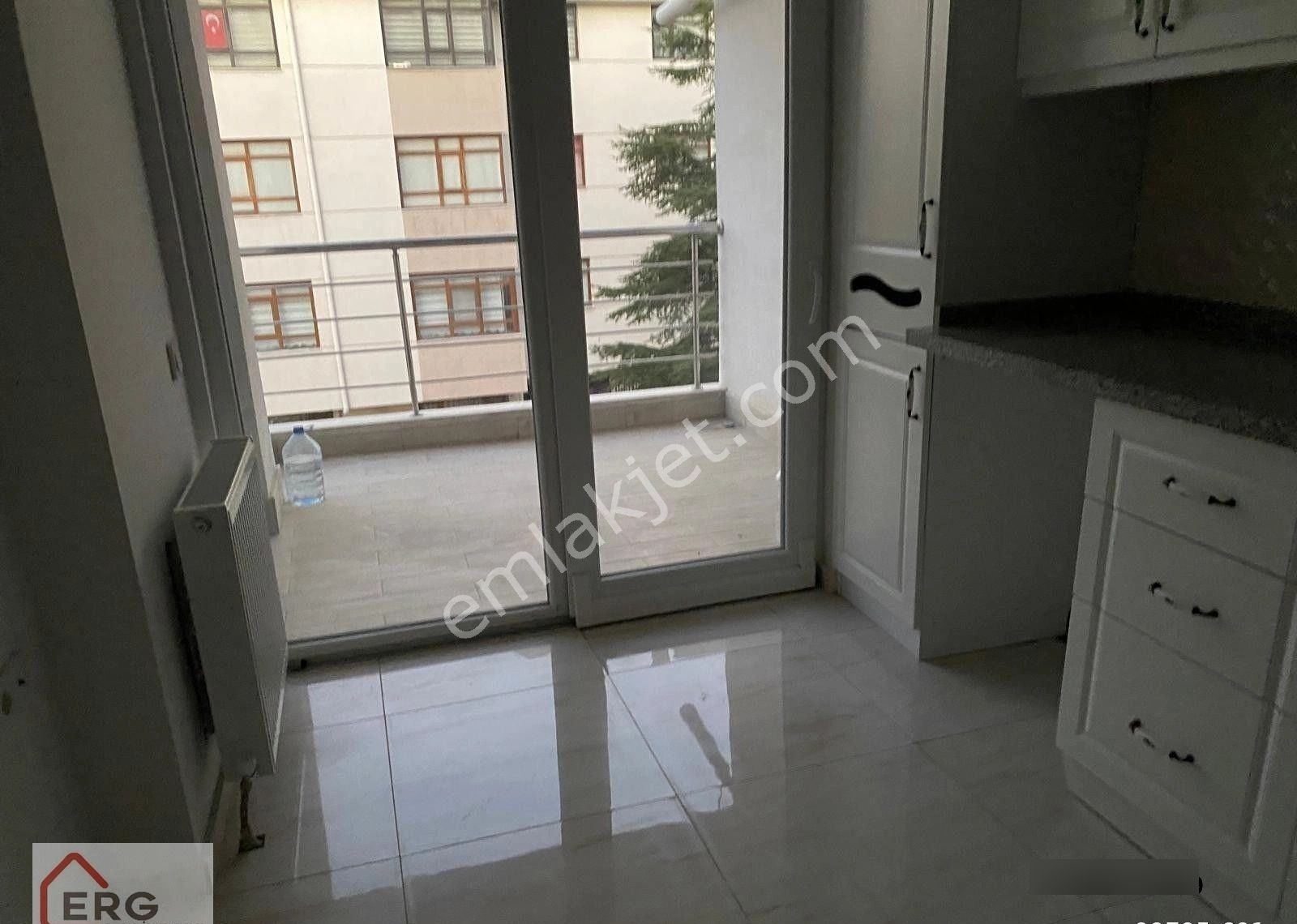 Çankaya Kırkkonaklar 316 Ana Cadde Üzeri Ekinçi Rezidans Kiralık 3+1