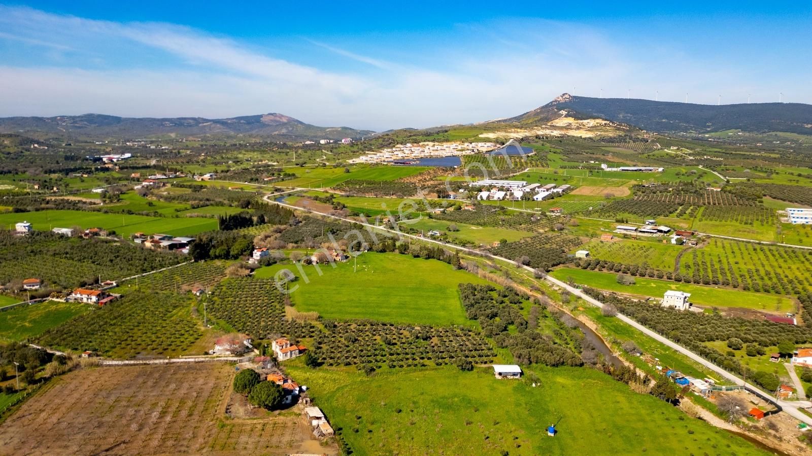 Foça Yenibağarası Mah. Satılık Tarla - Görsel 12