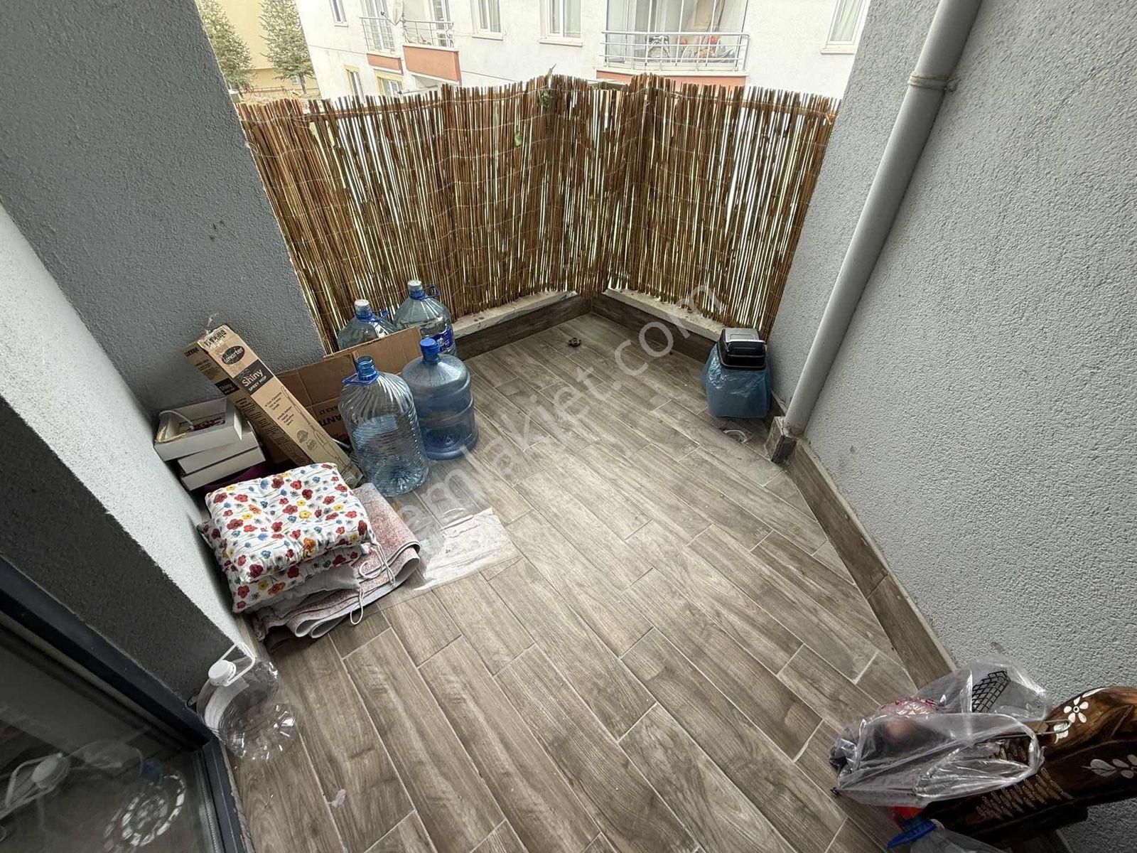 Karapürçek Merkezi K0numda Yeni Binada Full Yapılı 3+1 Daire - Görsel 25