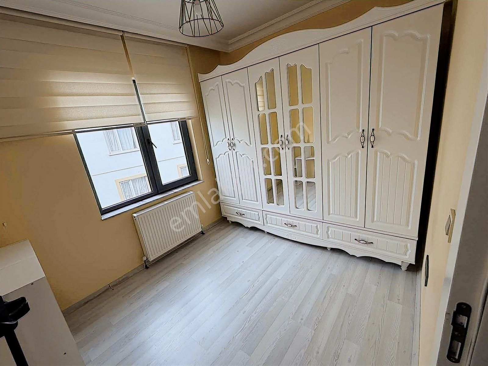 Karapürçek Merkezi K0numda Yeni Binada Full Yapılı 3+1 Daire - Görsel 16